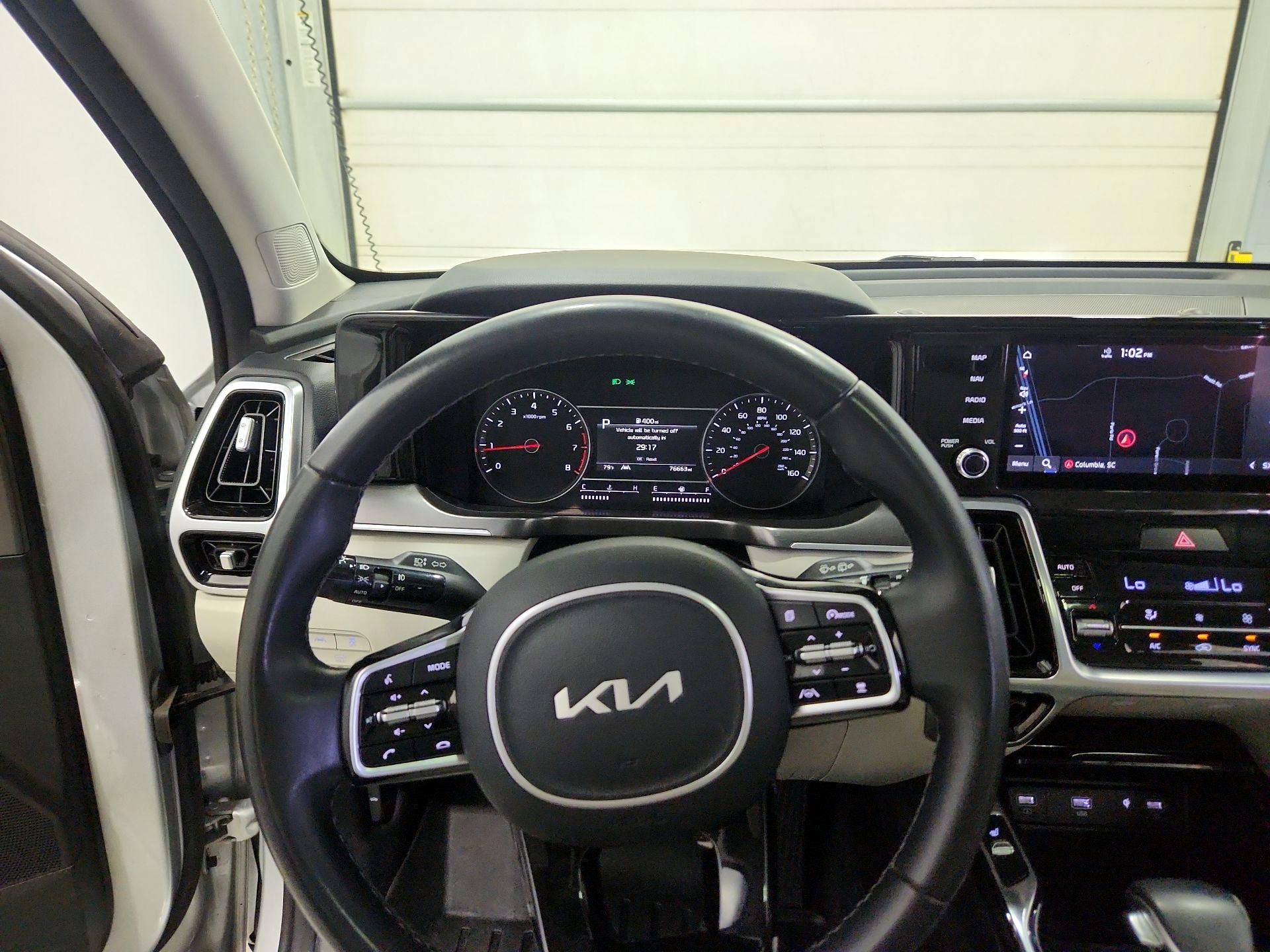 Thumbnail: 2022 Kia Sorento - 10