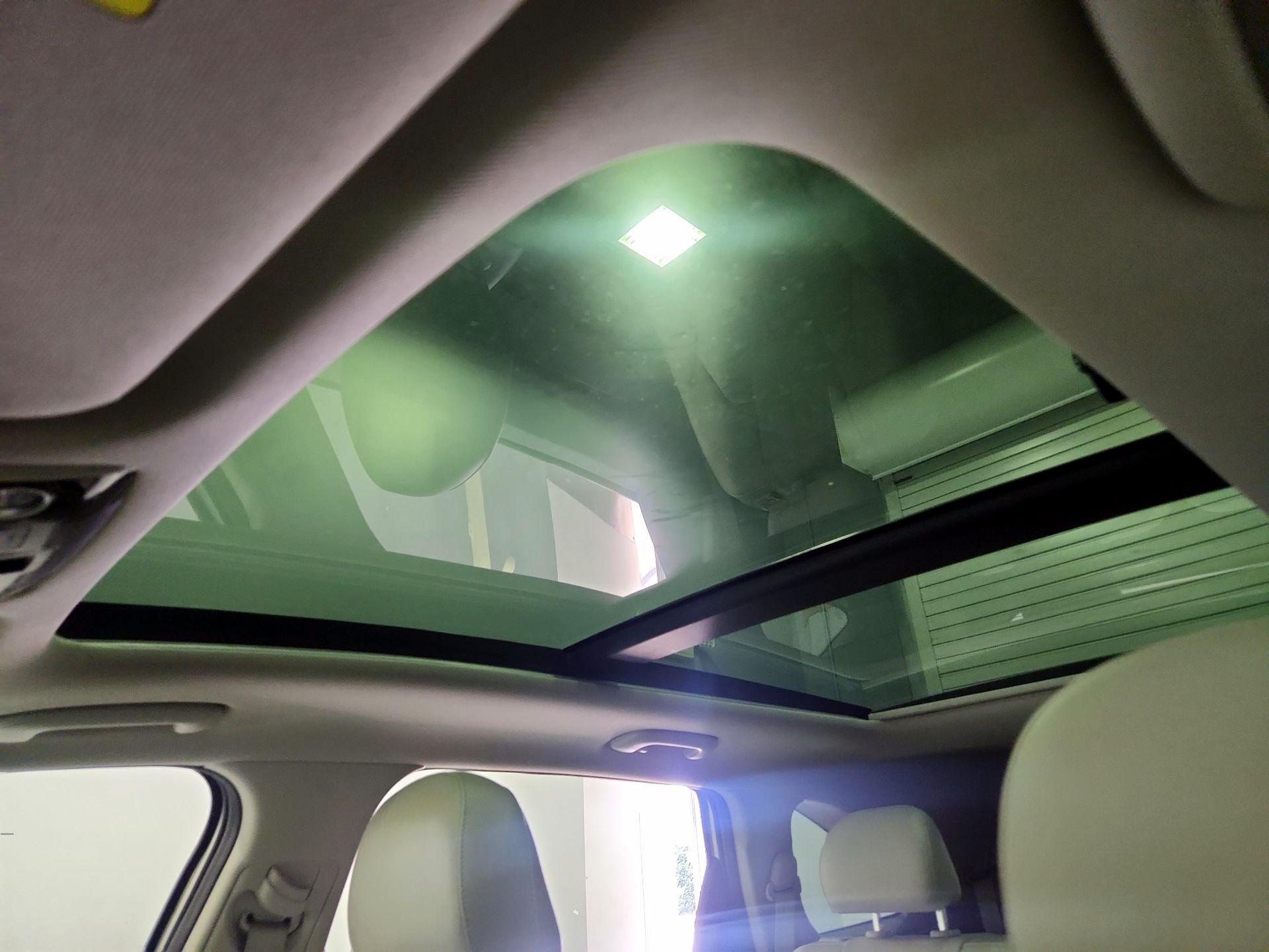 Thumbnail: 2022 Kia Sorento - 20