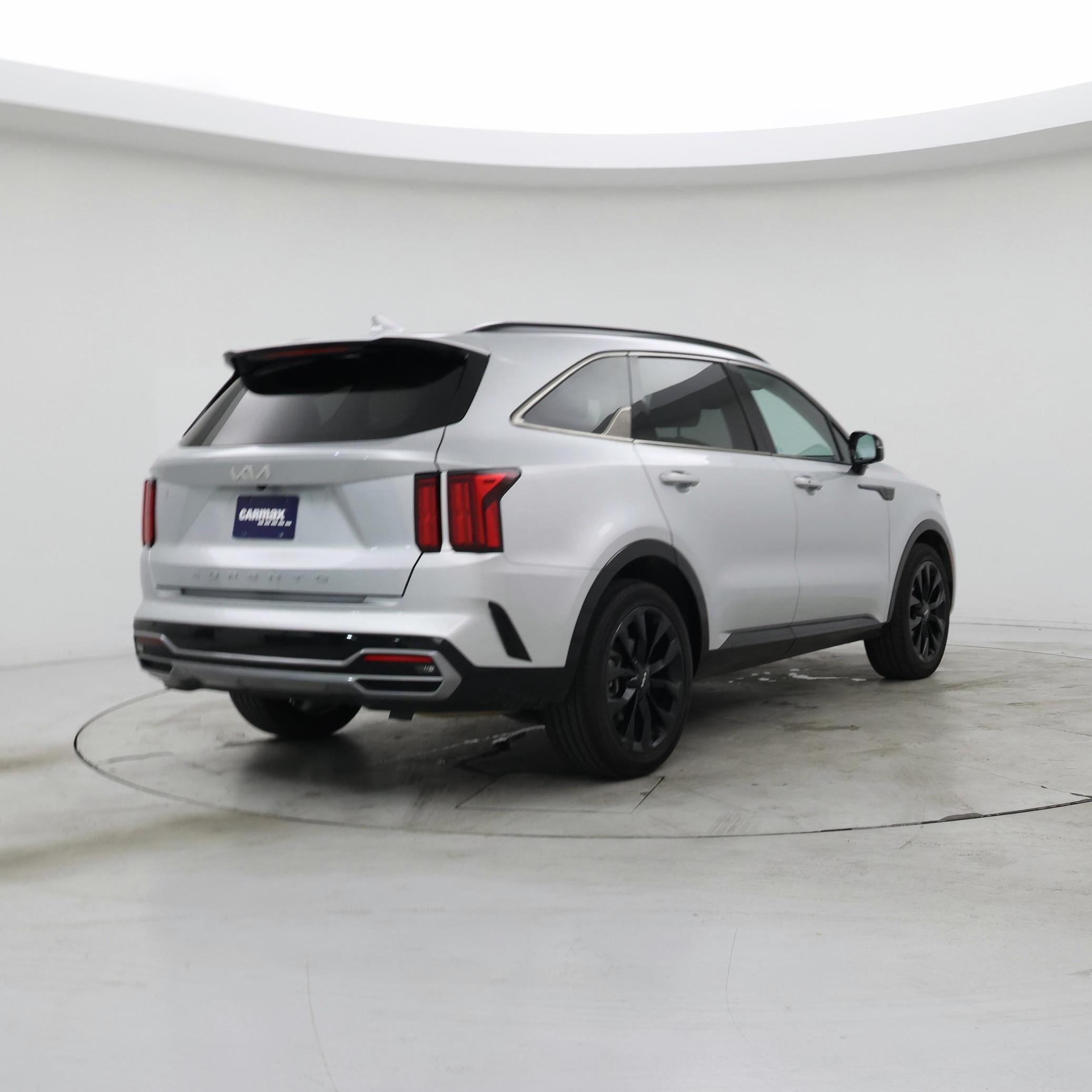 Thumbnail: 2022 Kia Sorento - 8