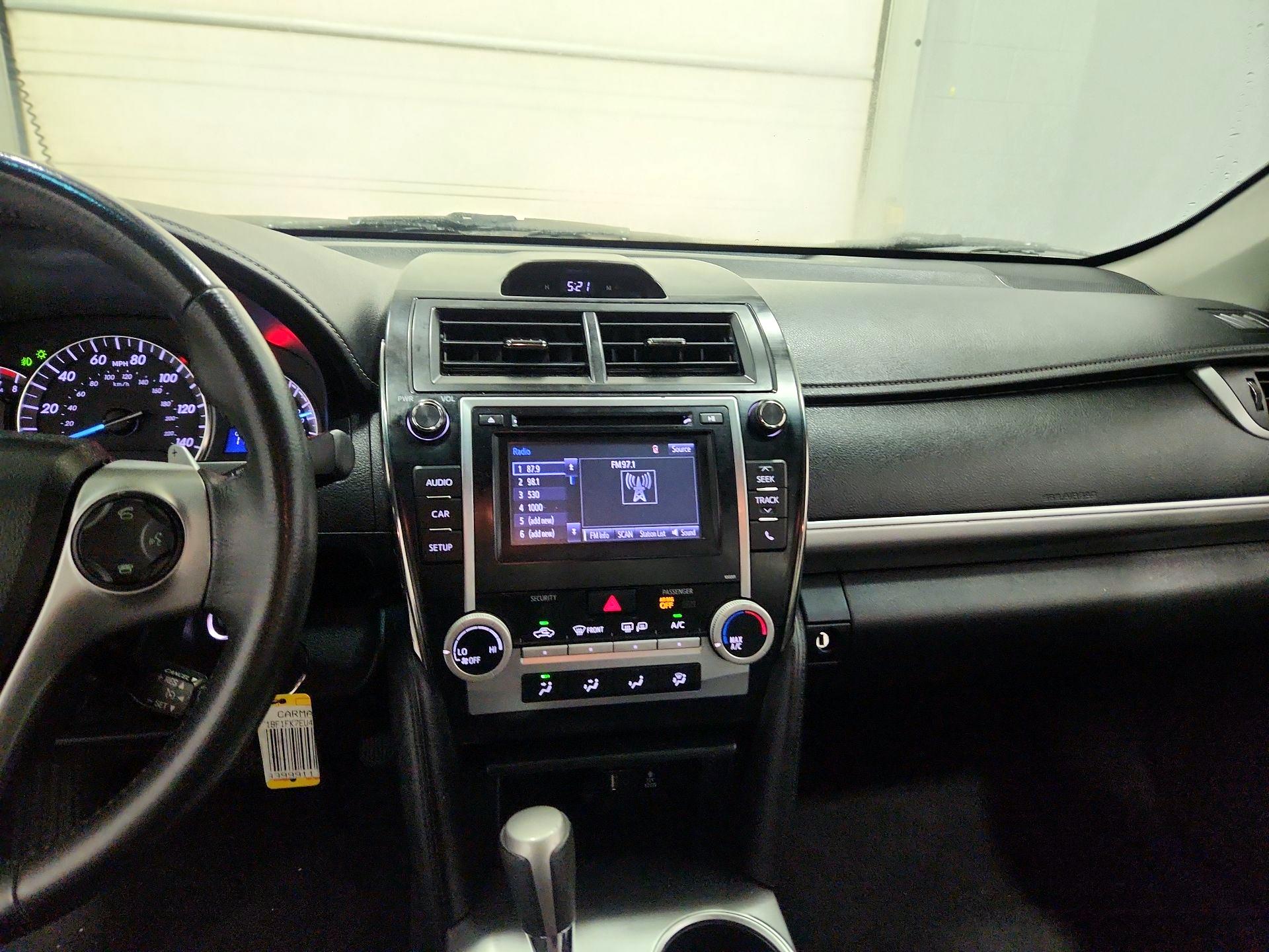 Thumbnail: 2014 Toyota Camry - 9