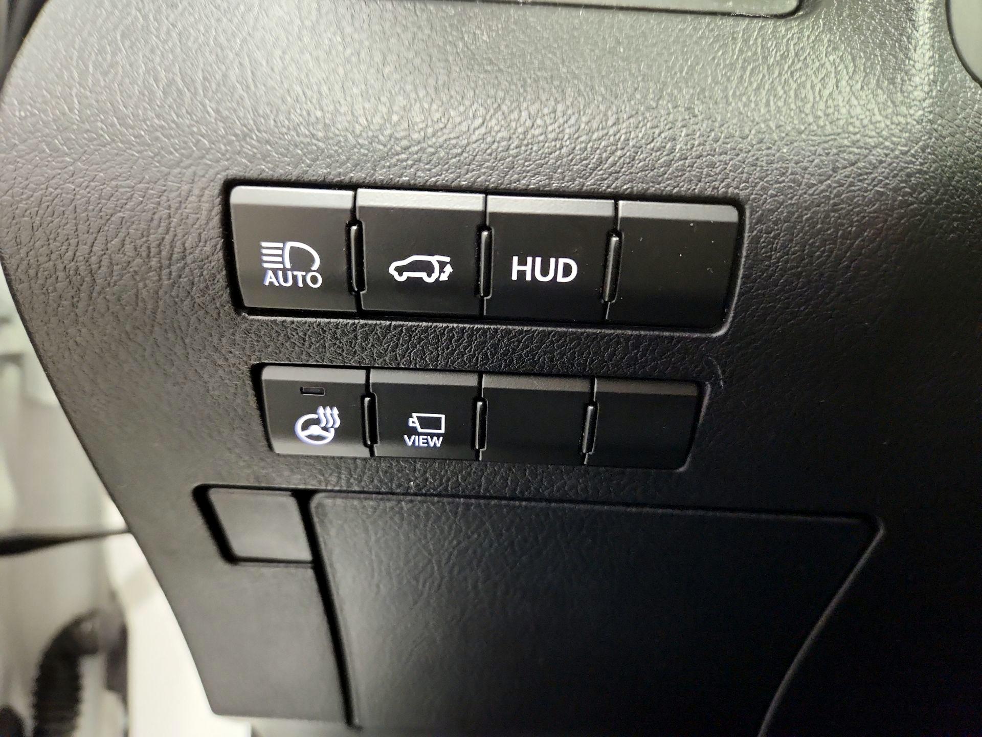 Thumbnail: 2020 Lexus RX - 13