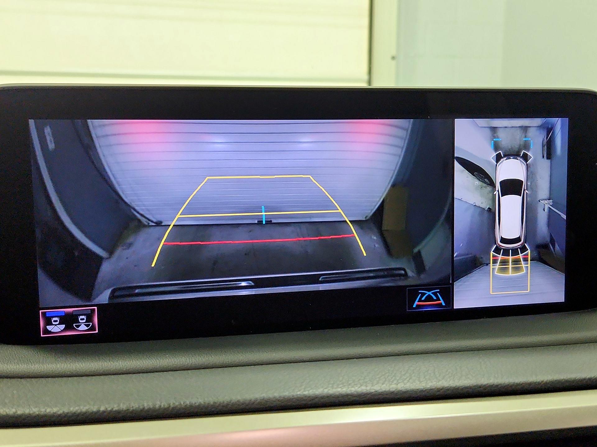 Thumbnail: 2020 Lexus RX - 15