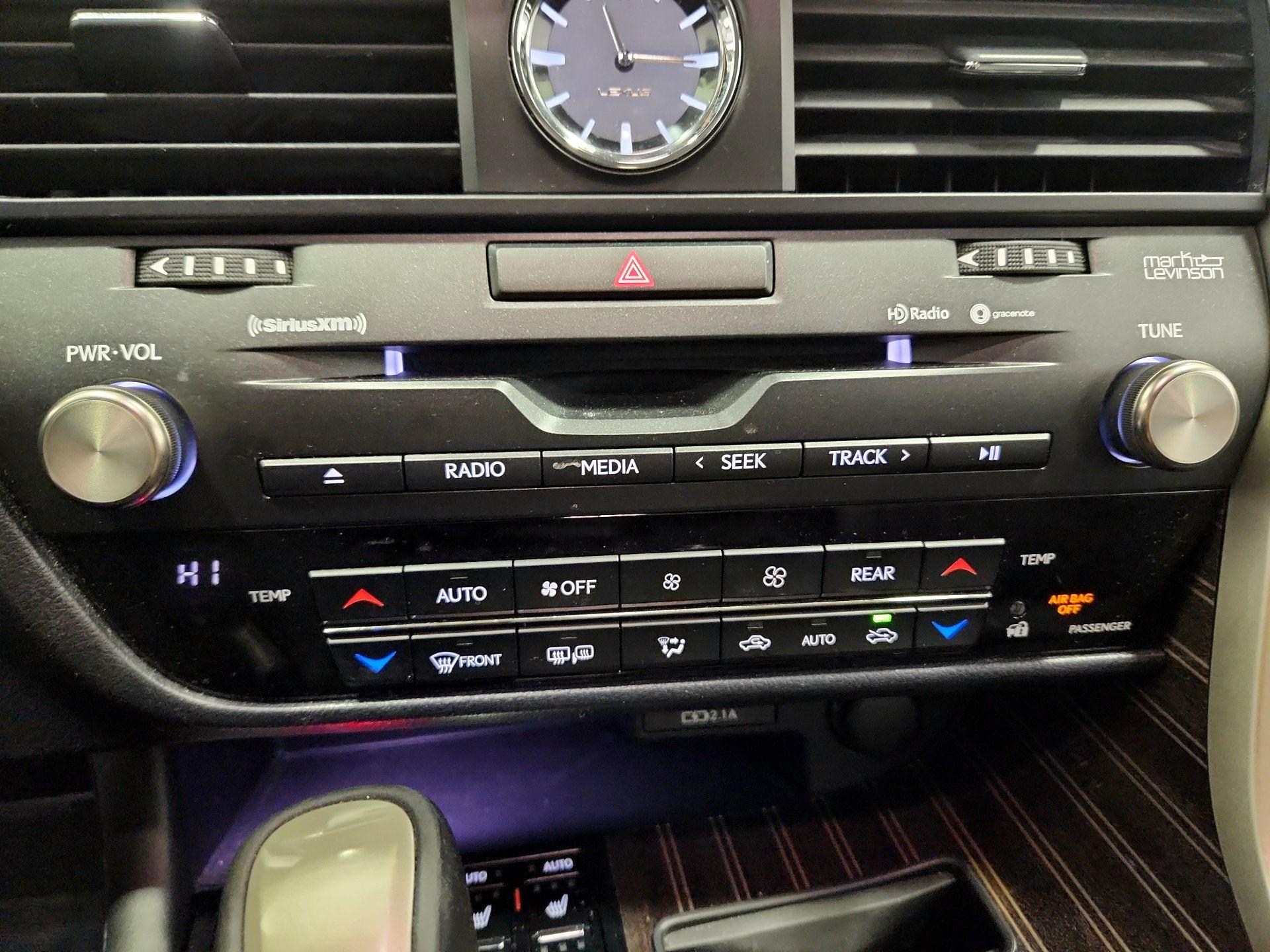 Thumbnail: 2020 Lexus RX - 17