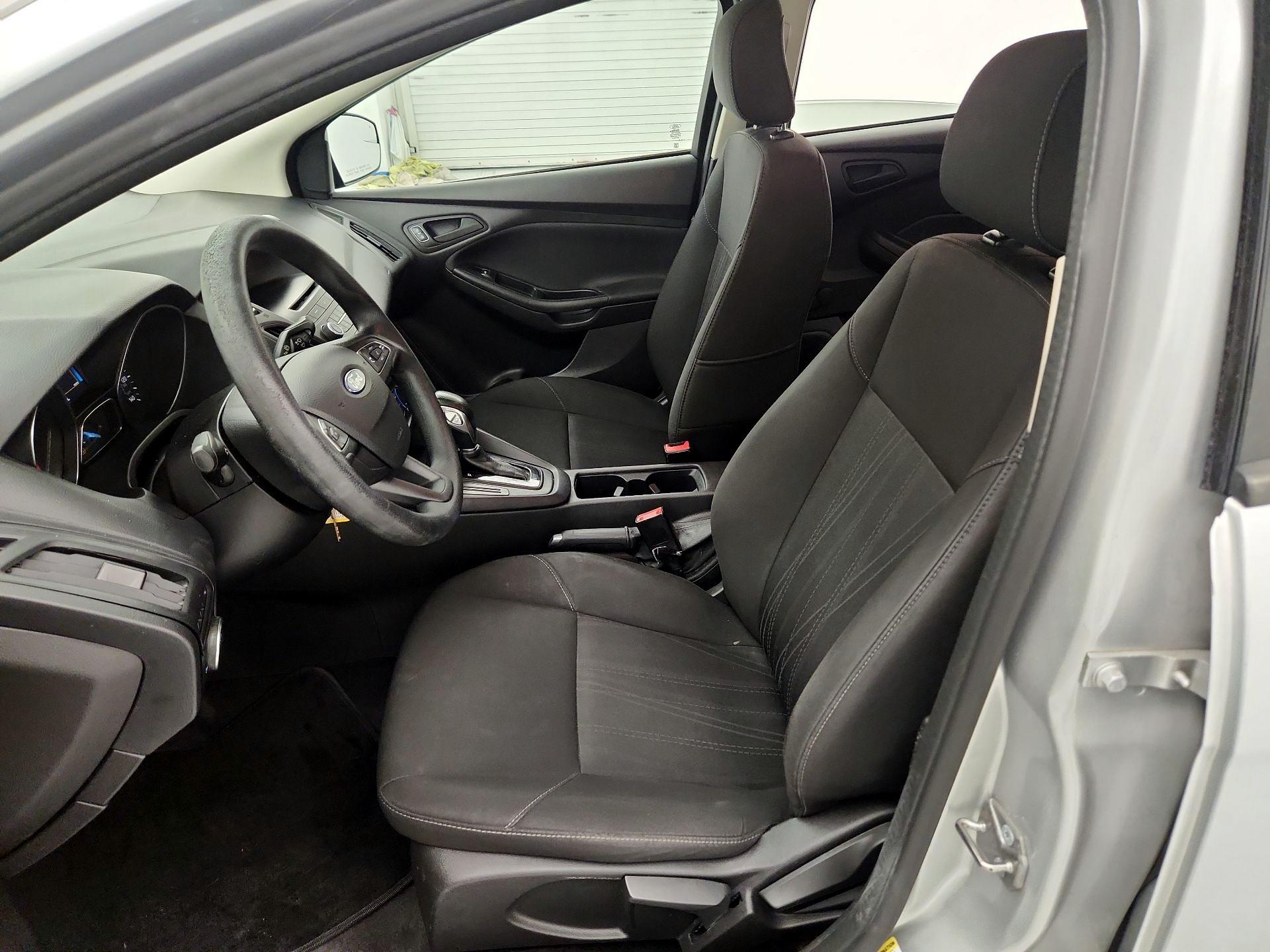 Thumbnail: 2017 Ford Focus - 11