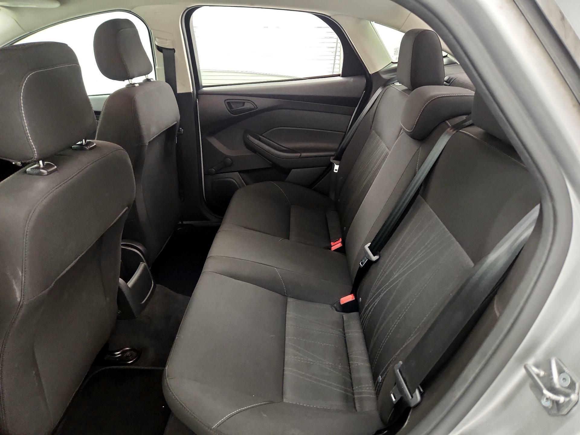 Thumbnail: 2017 Ford Focus - 19