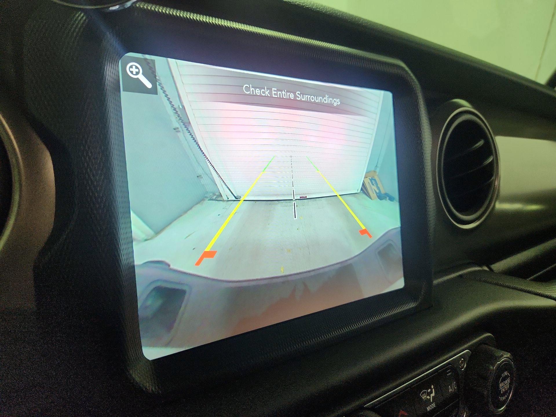 Thumbnail: 2021 Jeep Gladiator - 15