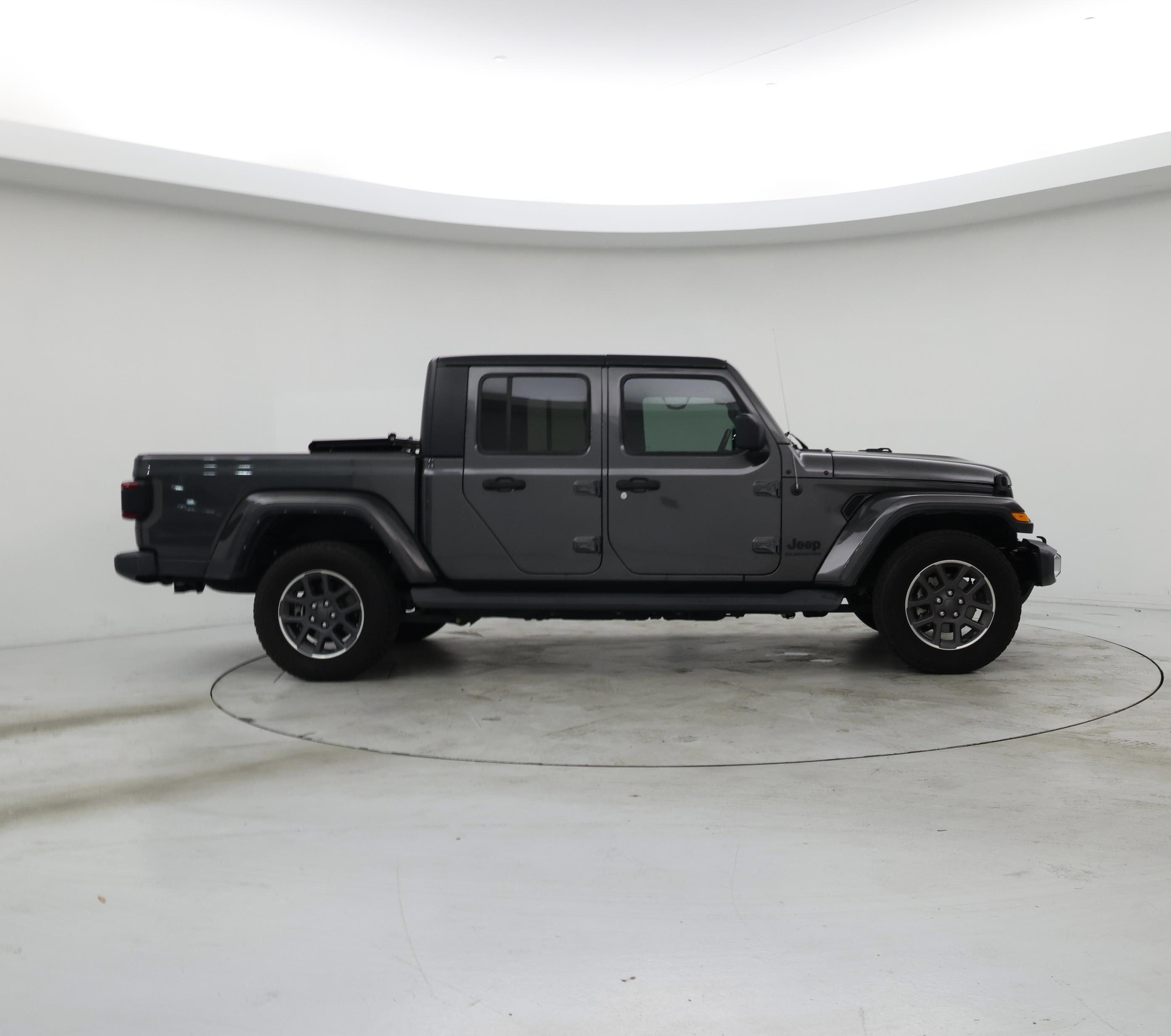 Thumbnail: 2021 Jeep Gladiator - 7