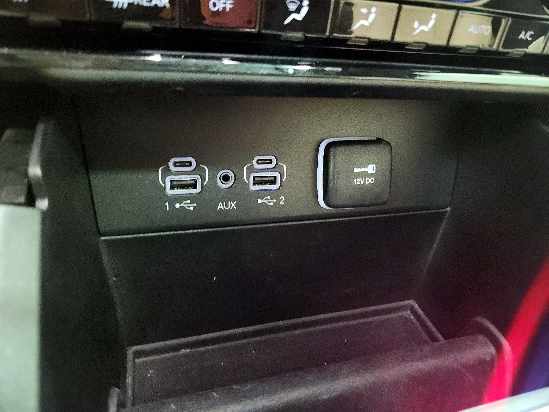 Thumbnail: 2024 Jeep Grand Cherokee L - 19