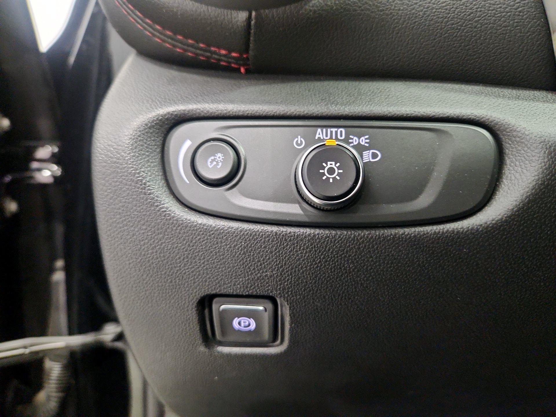 Thumbnail: 2022 Chevrolet Blazer - 13