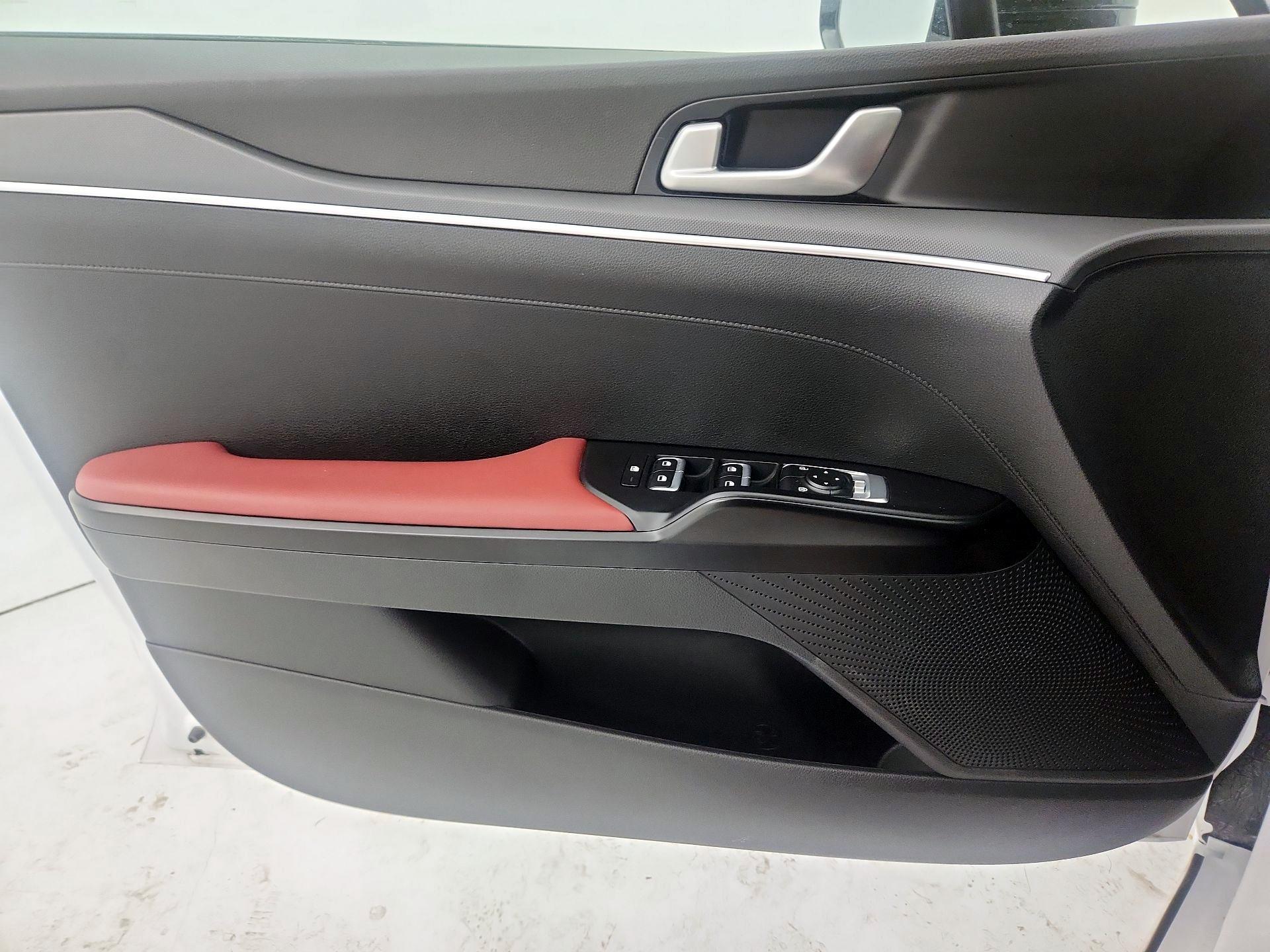 Thumbnail: 2024 Kia K5 - 10