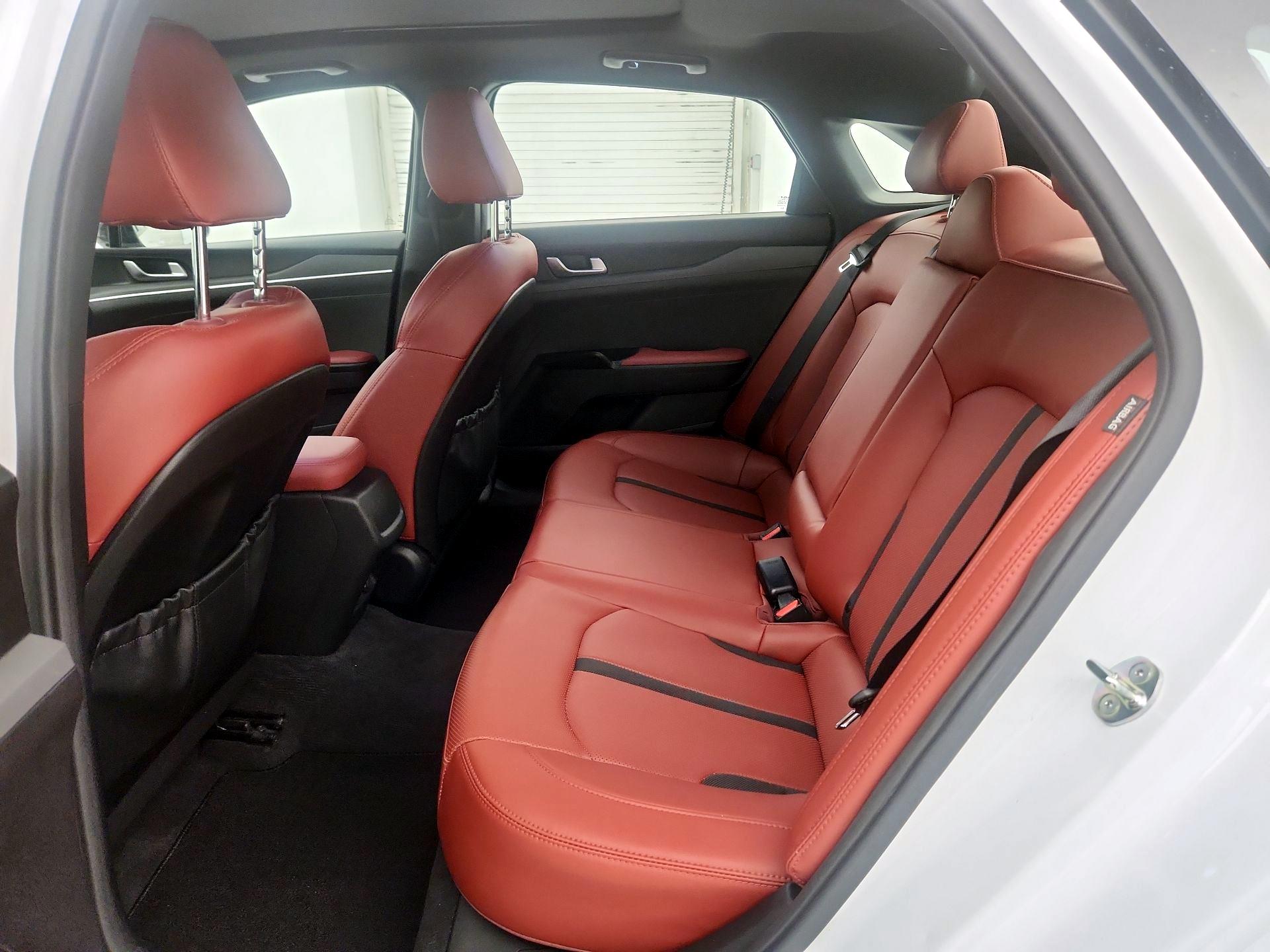 Thumbnail: 2024 Kia K5 - 17