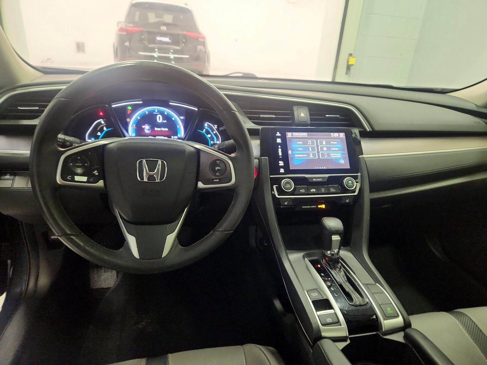 Thumbnail: 2018 Honda Civic - 9