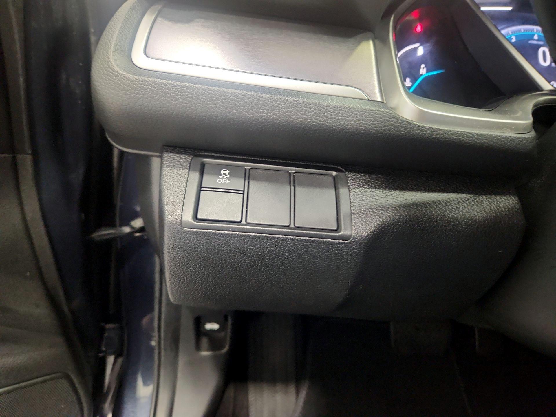 Thumbnail: 2018 Honda Civic - 13