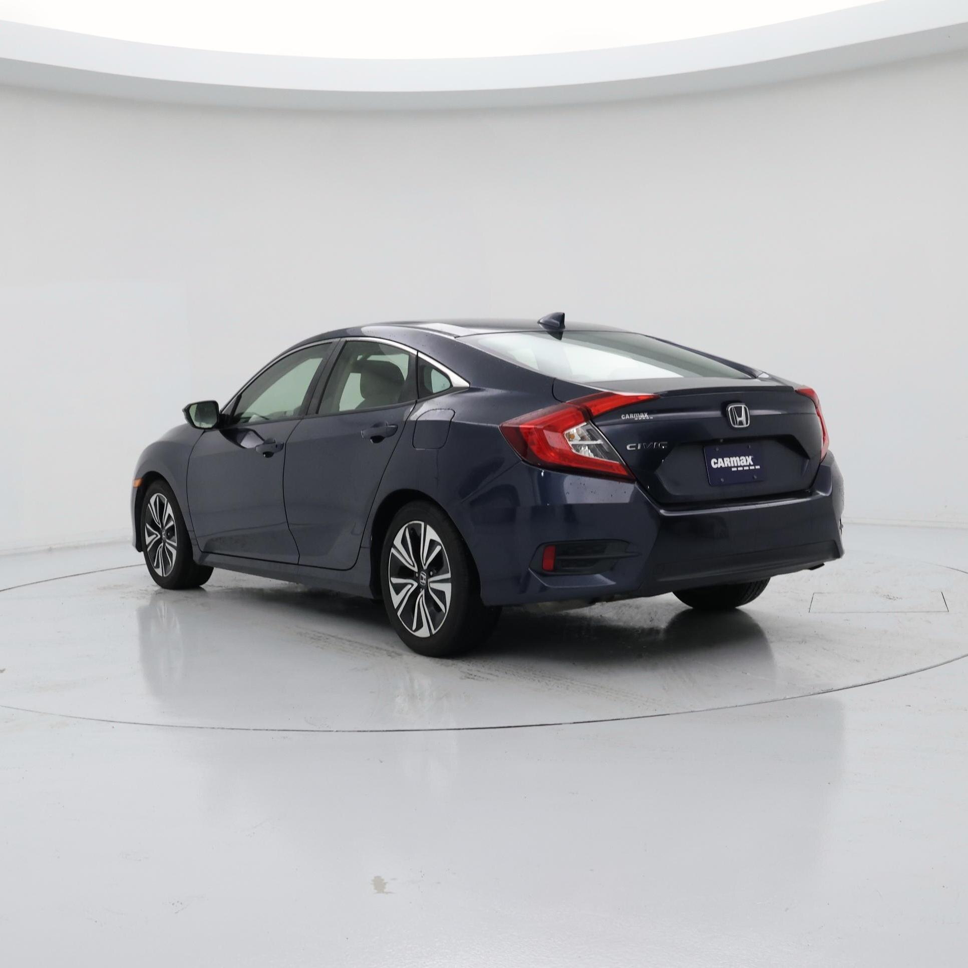 Thumbnail: 2018 Honda Civic - 2