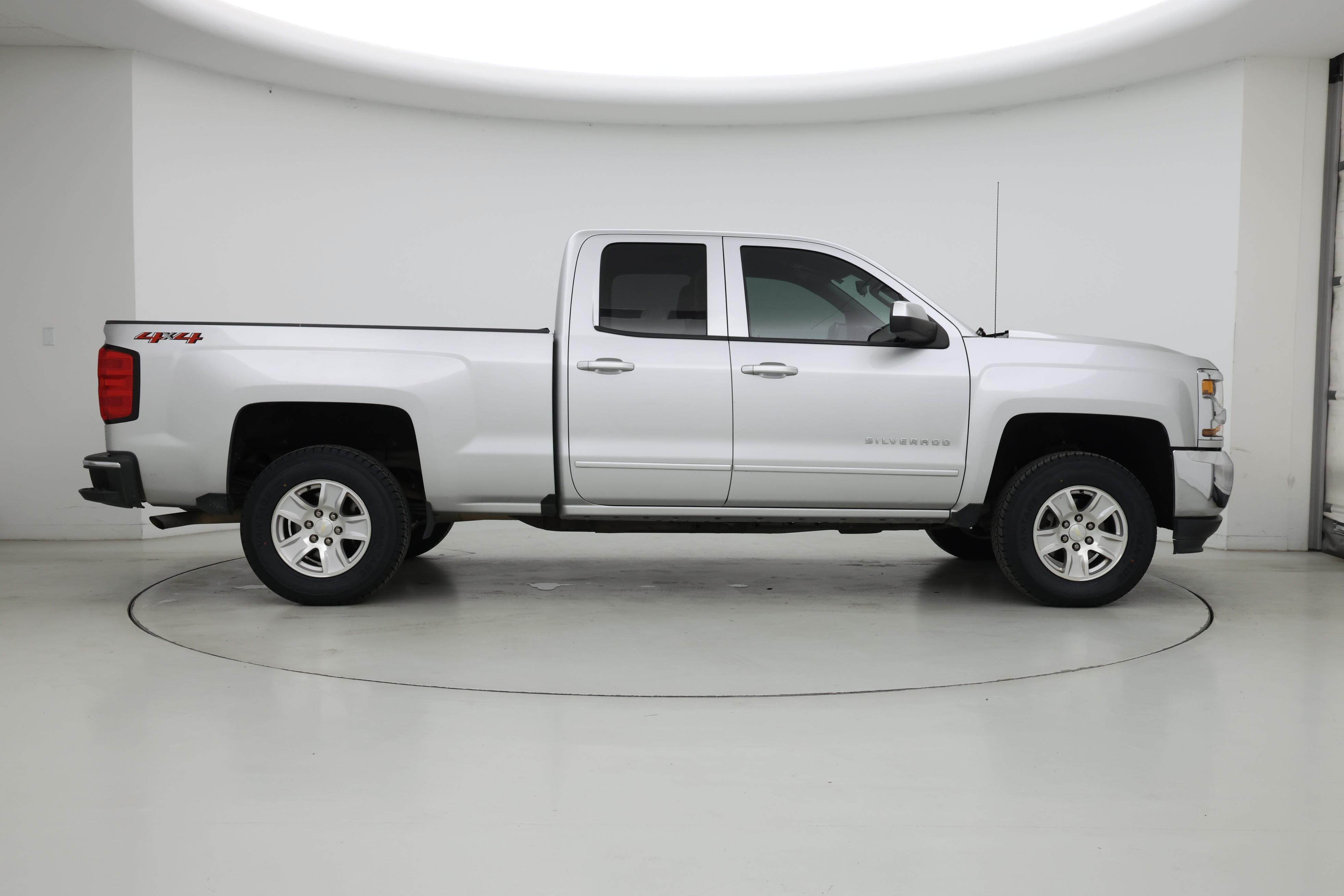 Thumbnail: 2019 Chevrolet Silverado 1500 - 7