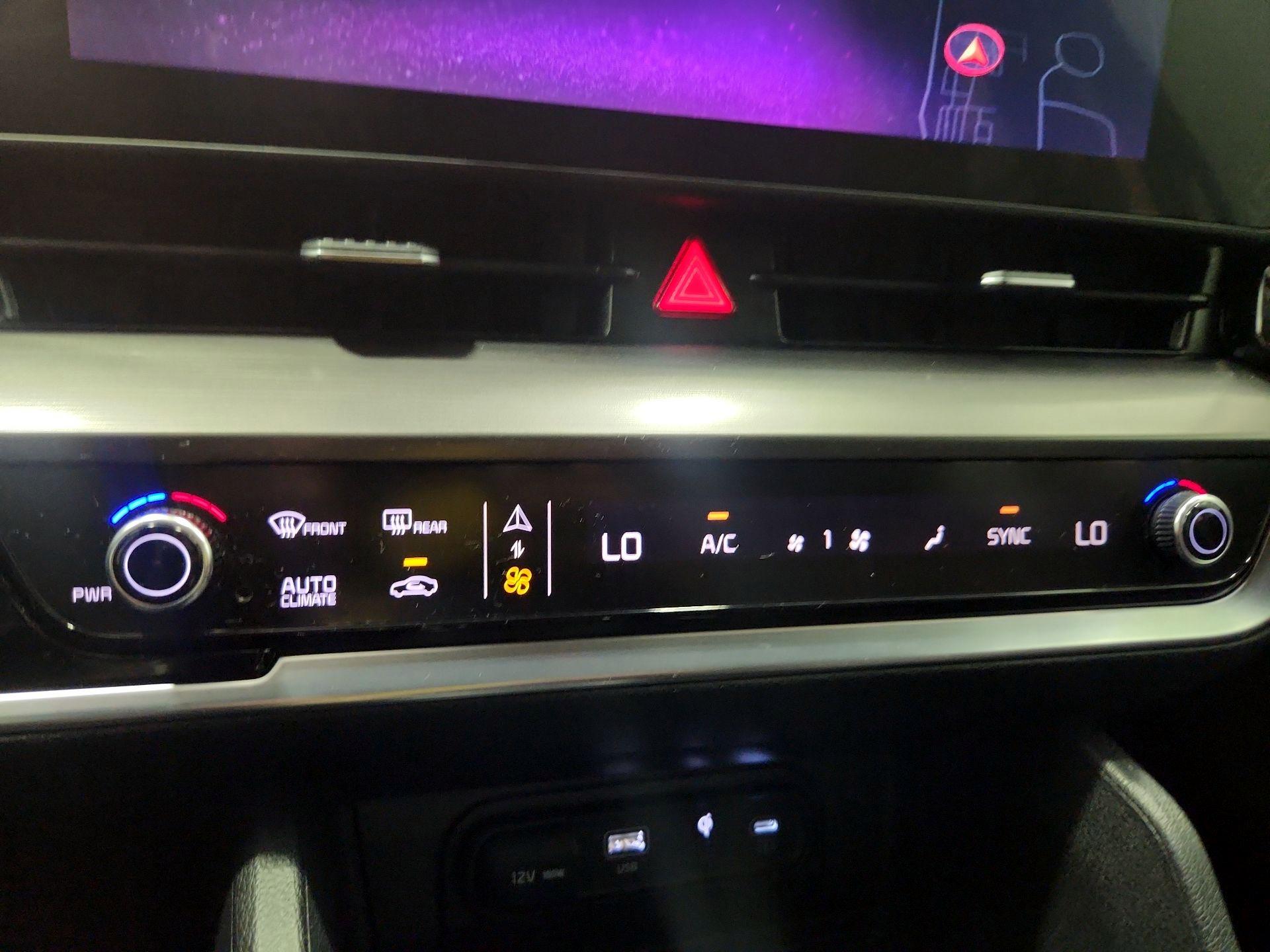 Thumbnail: 2025 Kia Sportage - 16