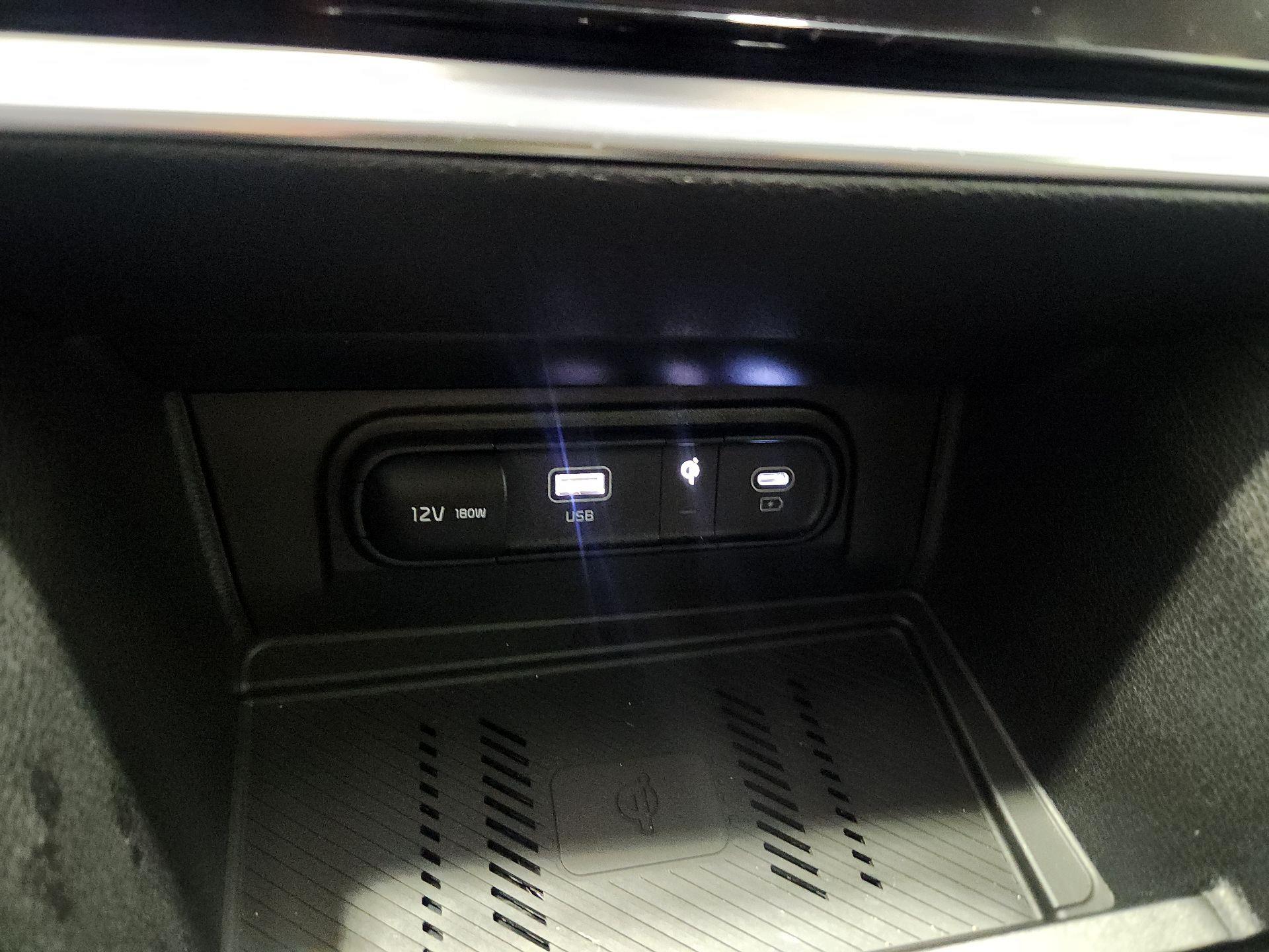 Thumbnail: 2025 Kia Sportage - 18