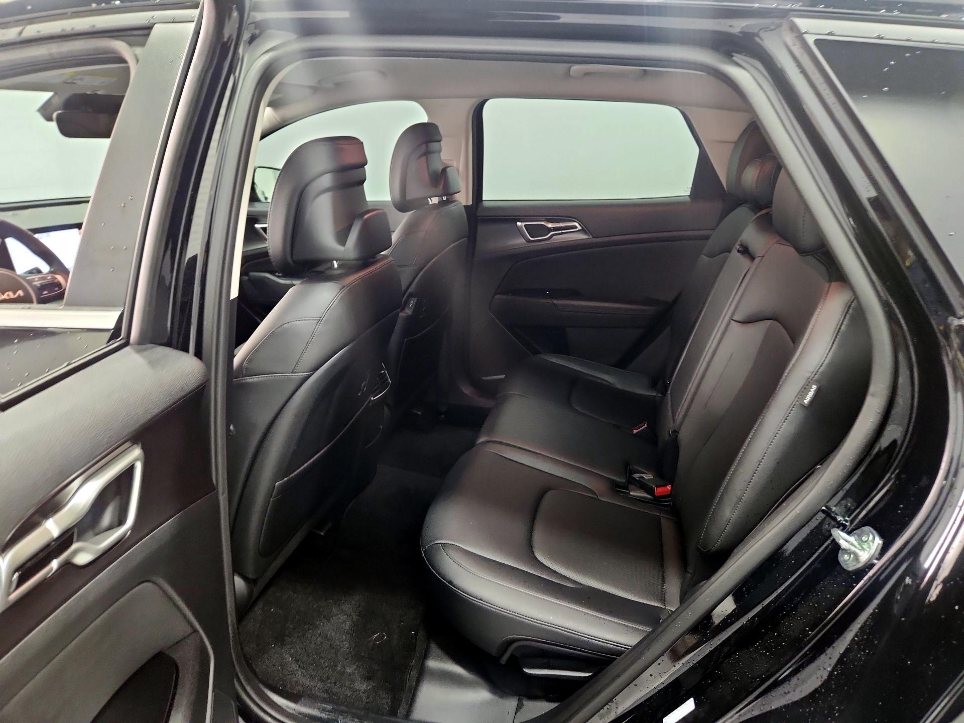 Thumbnail: 2025 Kia Sportage - 19