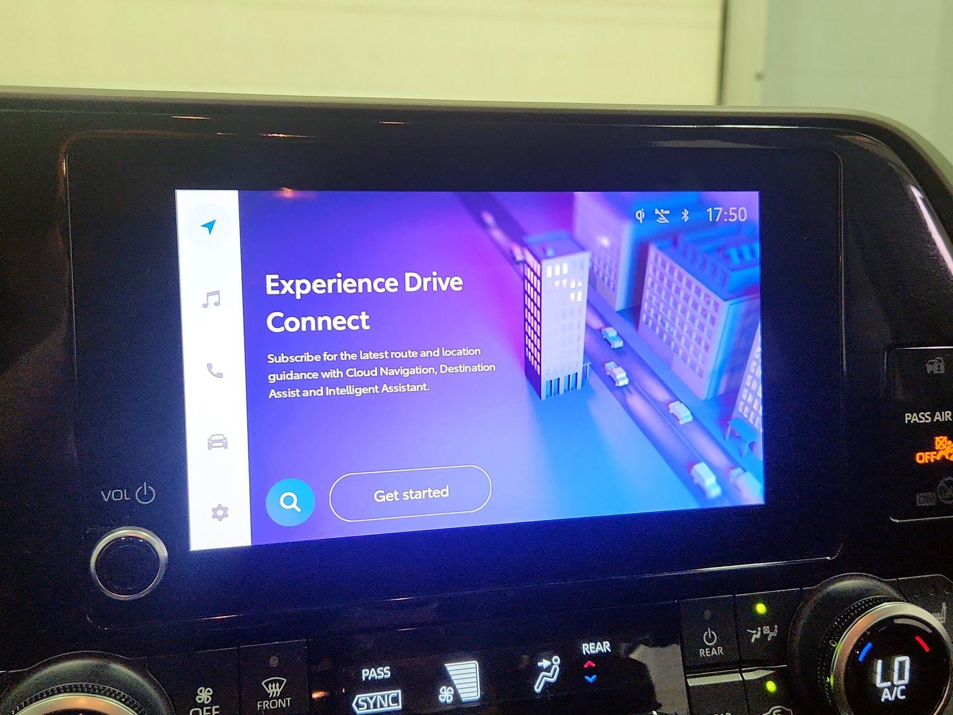 Thumbnail: 2023 Toyota Highlander - 14