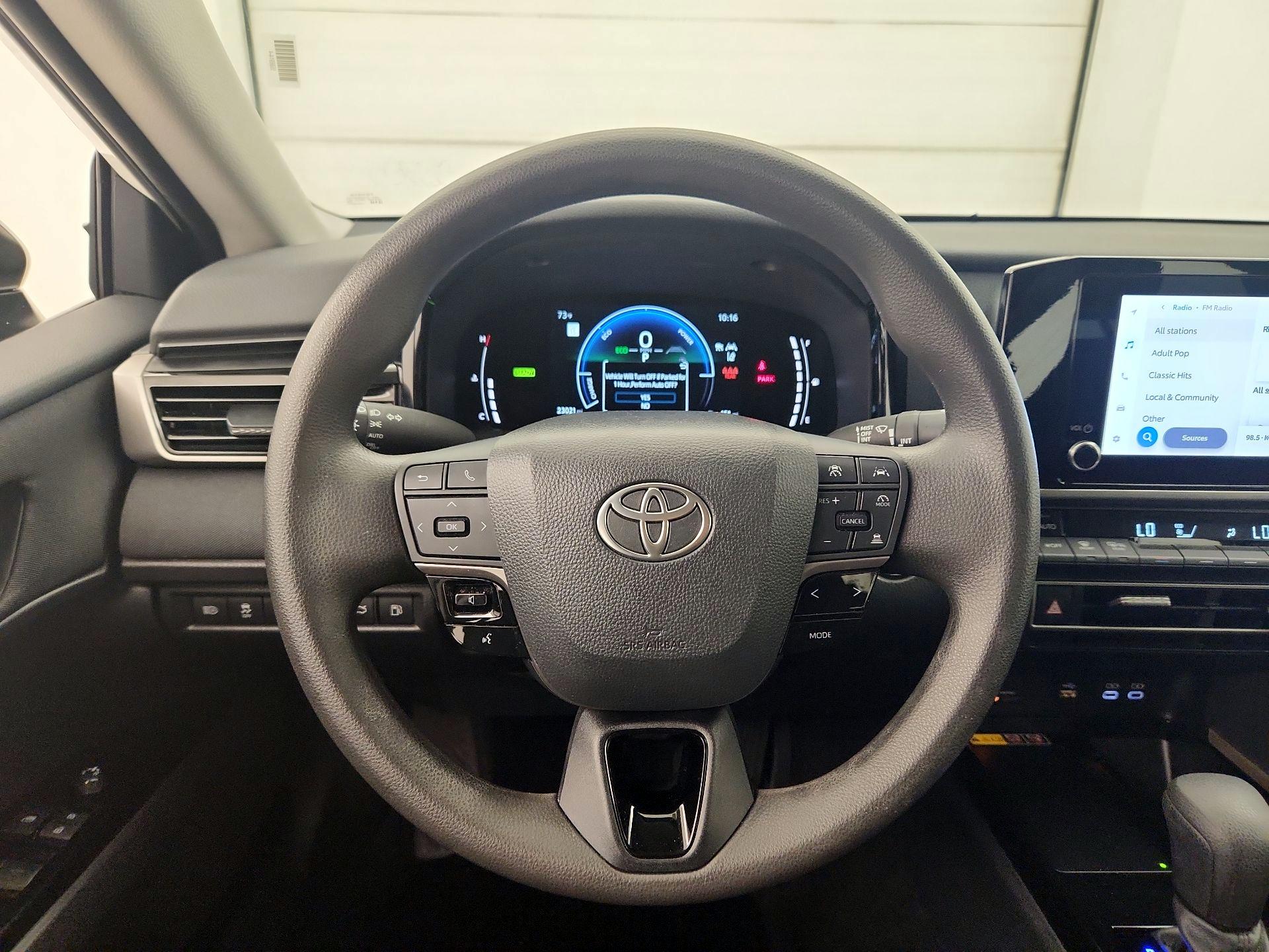 Thumbnail: 2025 Toyota Camry - 10