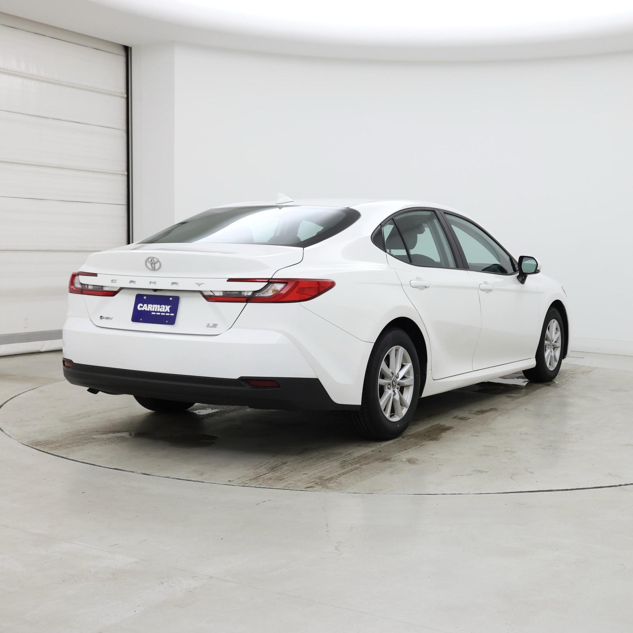 Thumbnail: 2025 Toyota Camry - 8