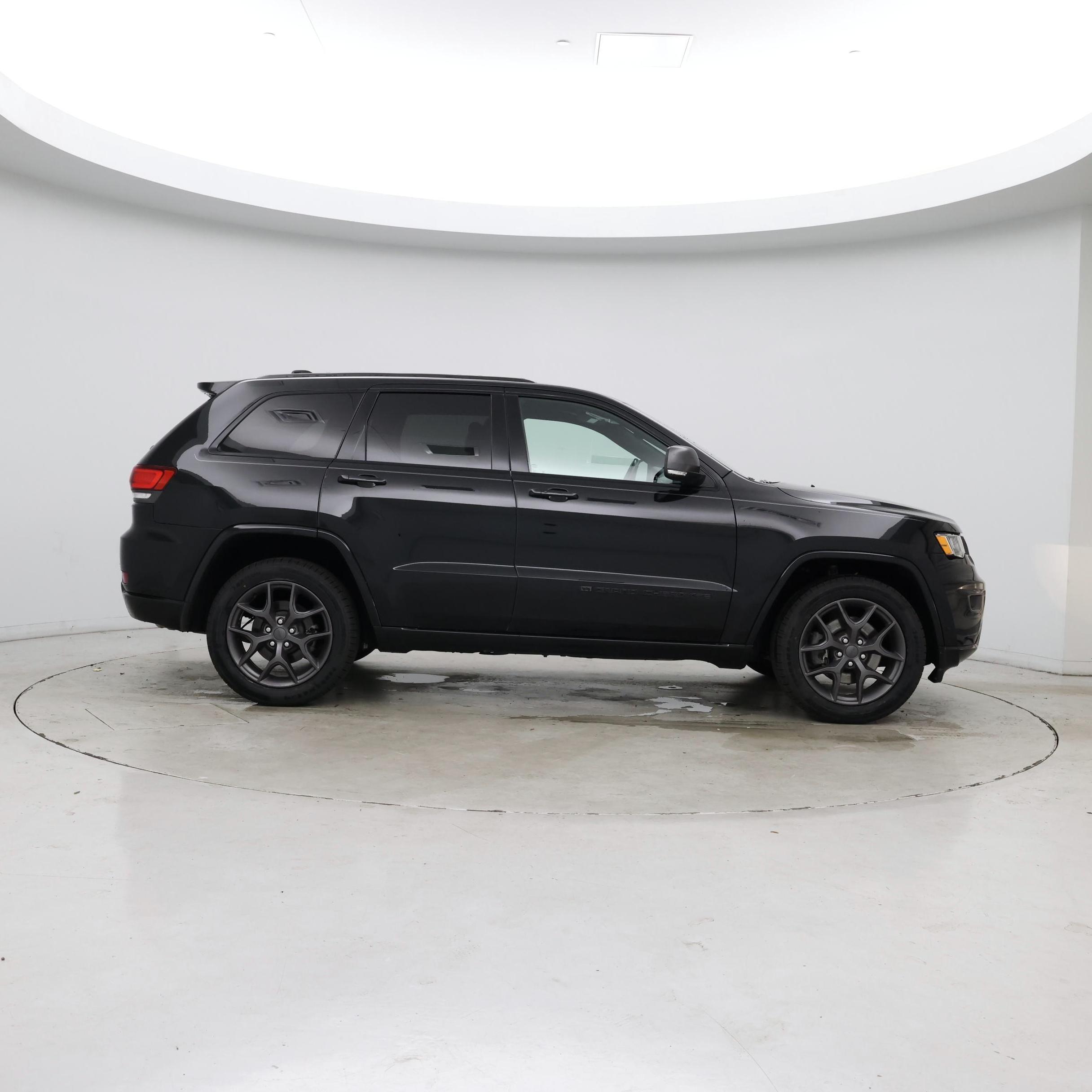 Thumbnail: 2021 Jeep Grand Cherokee - 7