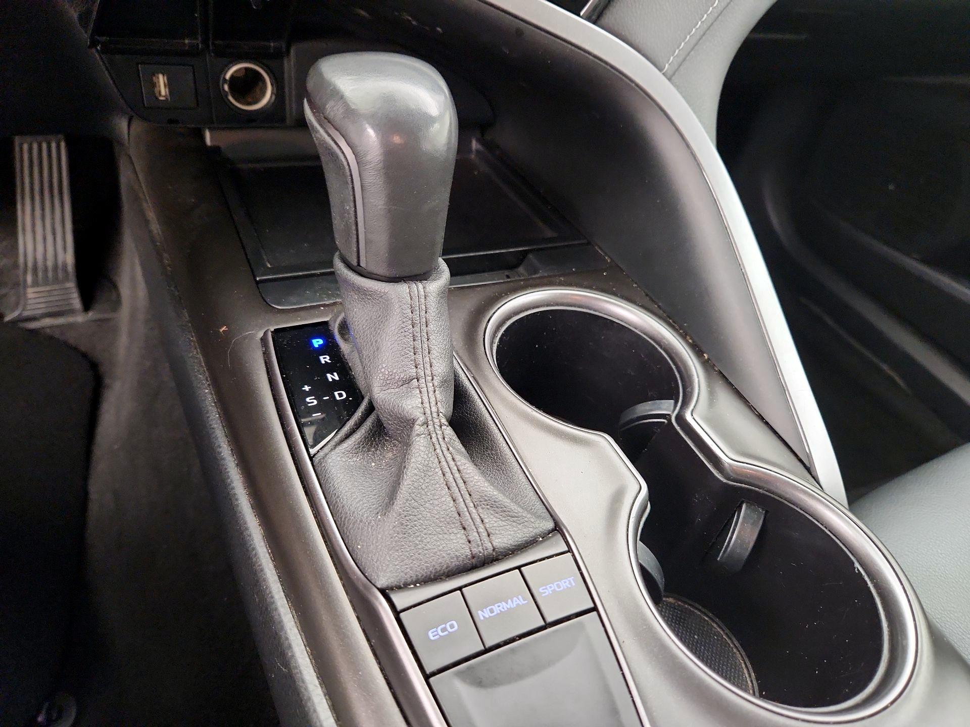 Thumbnail: 2024 Toyota Camry - 17