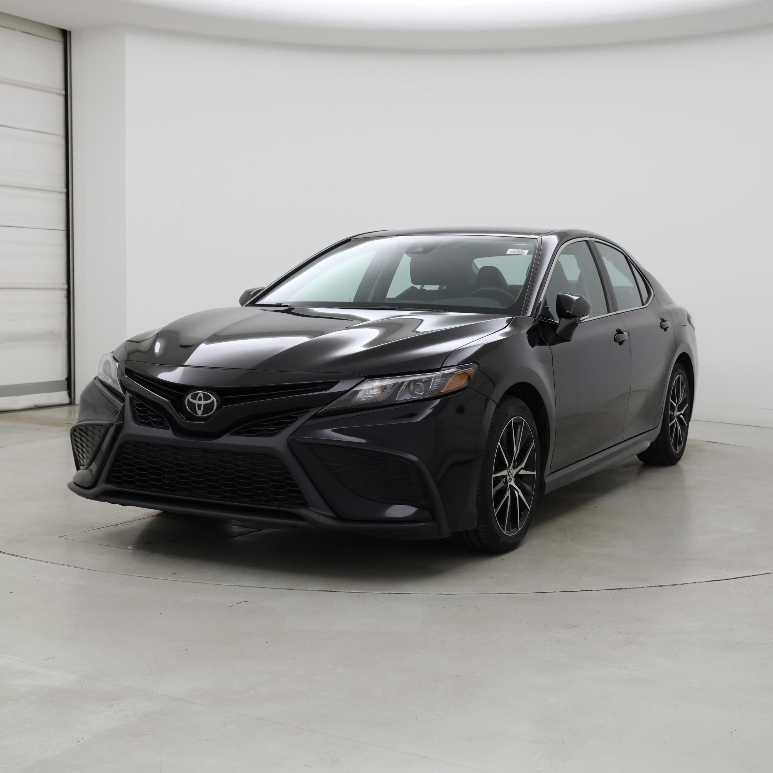 Thumbnail: 2024 Toyota Camry - 4