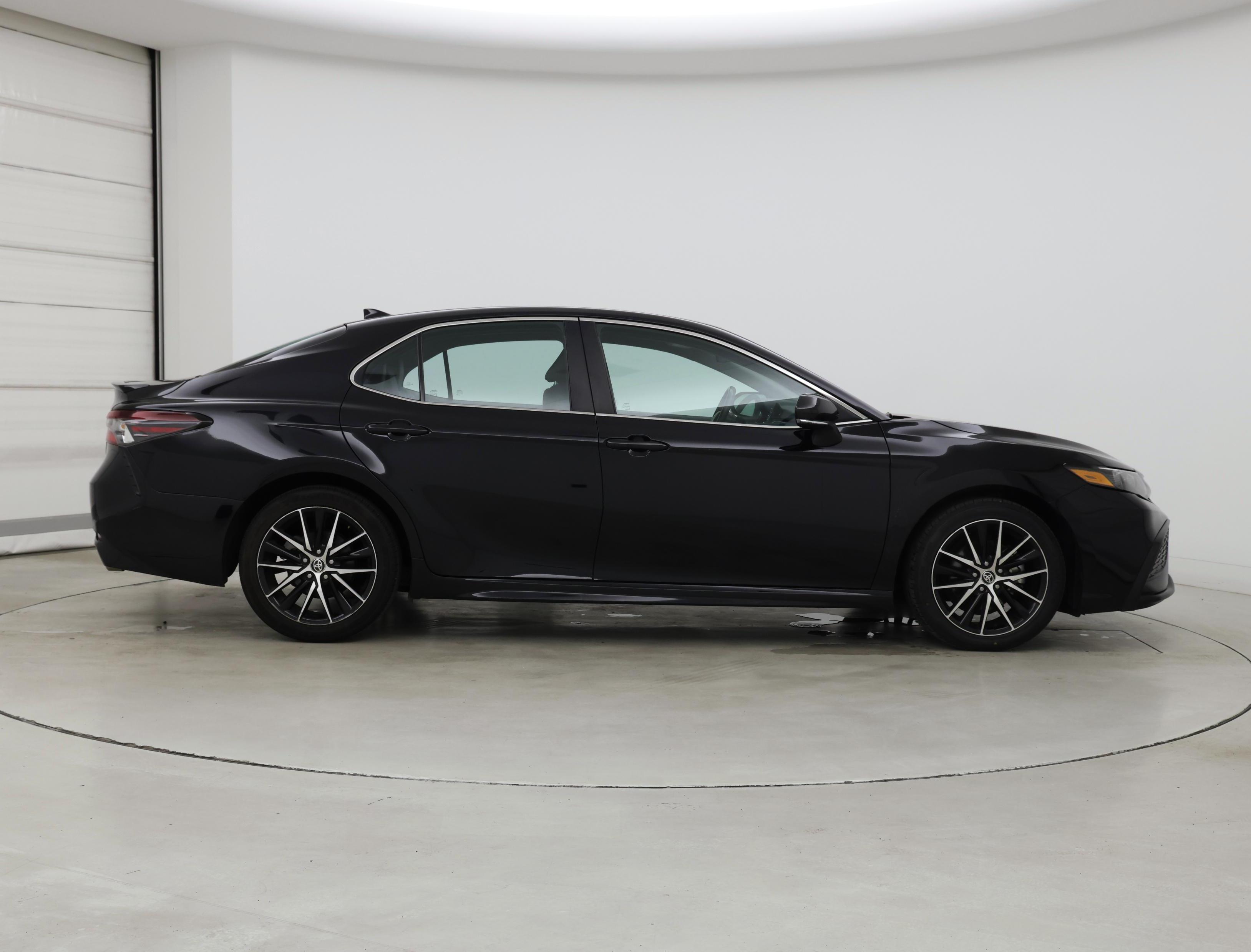 Thumbnail: 2024 Toyota Camry - 7