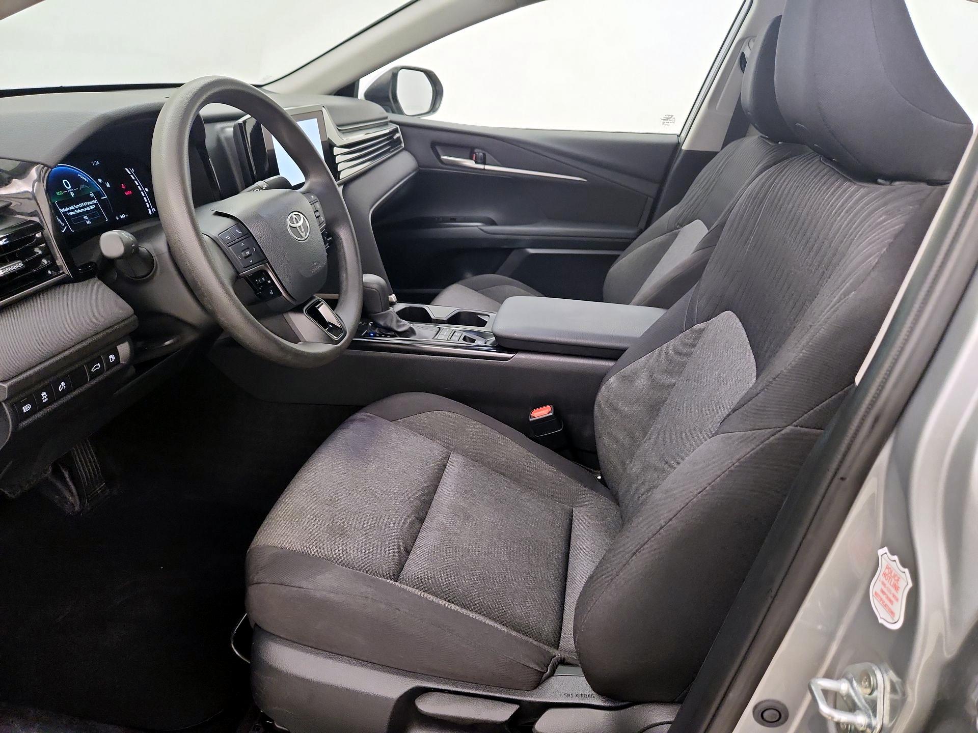 Thumbnail: 2025 Toyota Camry - 11