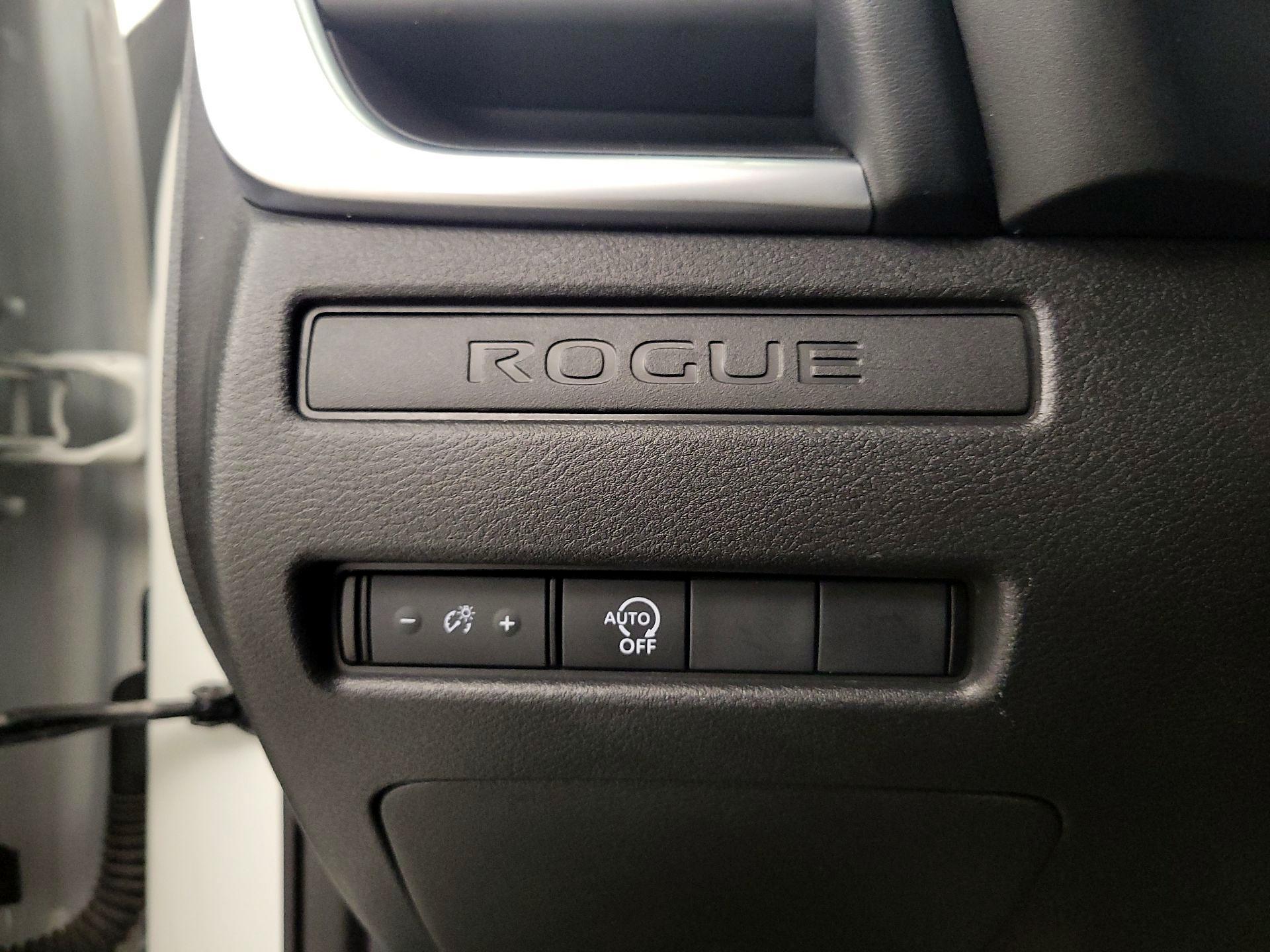 Thumbnail: 2024 Nissan Rogue - 13