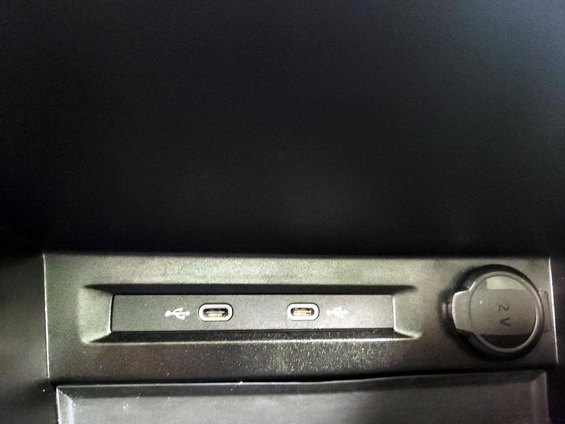 Thumbnail: 2024 Volkswagen Tiguan - 18