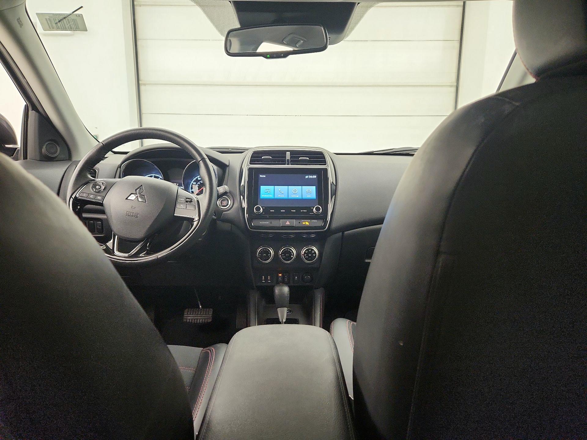 Thumbnail: 2024 Mitsubishi Outlander Sport - 9