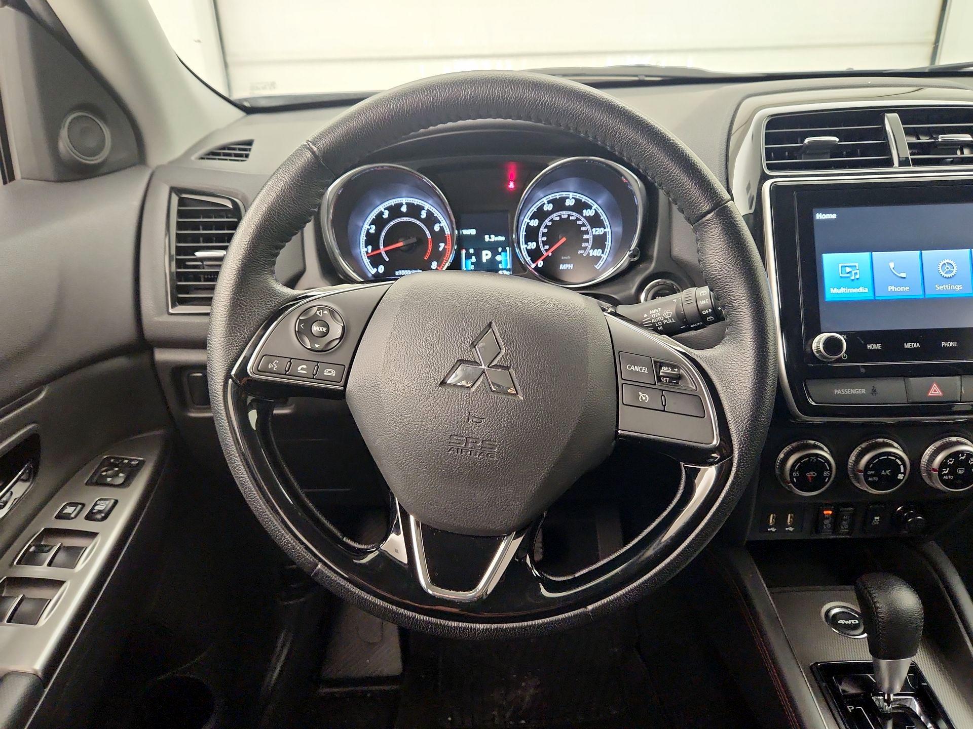 Thumbnail: 2024 Mitsubishi Outlander Sport - 10