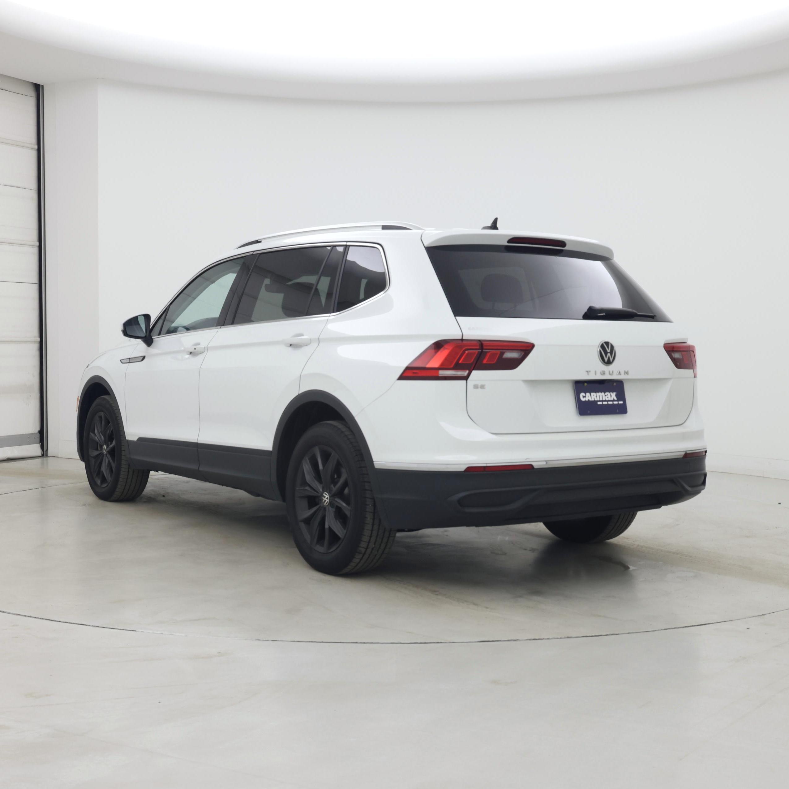 Thumbnail: 2024 Volkswagen Tiguan - 2