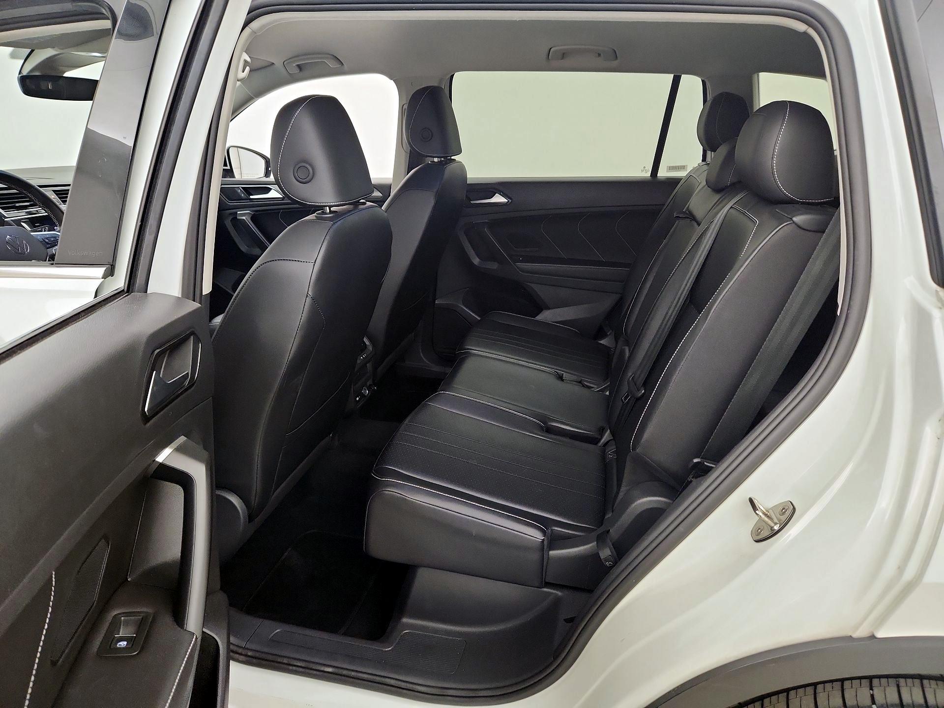 Thumbnail: 2024 Volkswagen Tiguan - 19