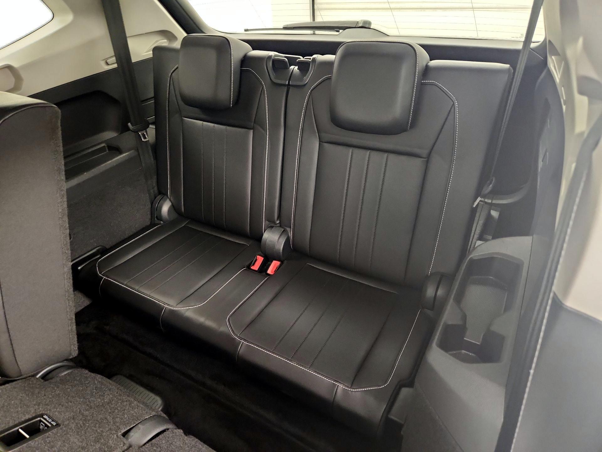 Thumbnail: 2024 Volkswagen Tiguan - 20