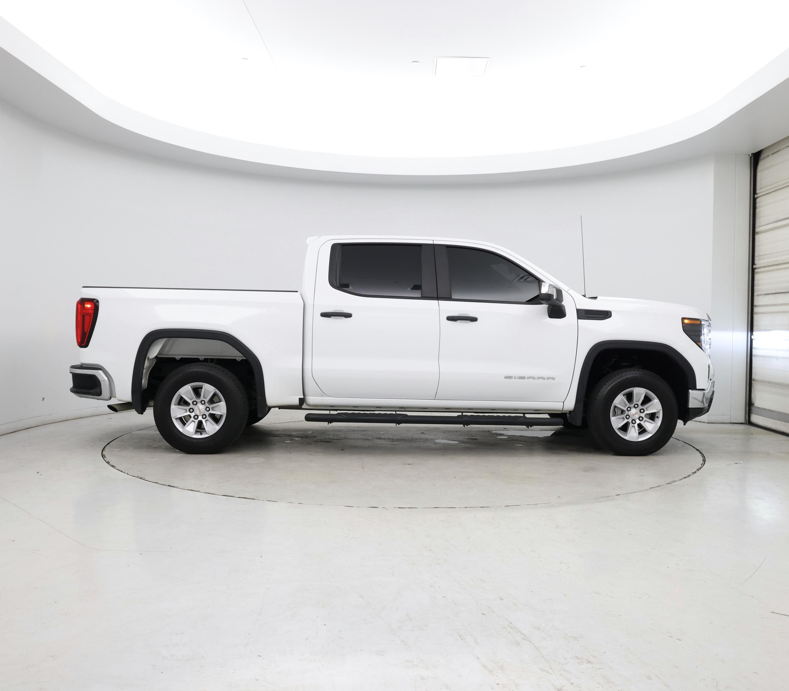 Thumbnail: 2024 GMC Sierra 1500 - 7