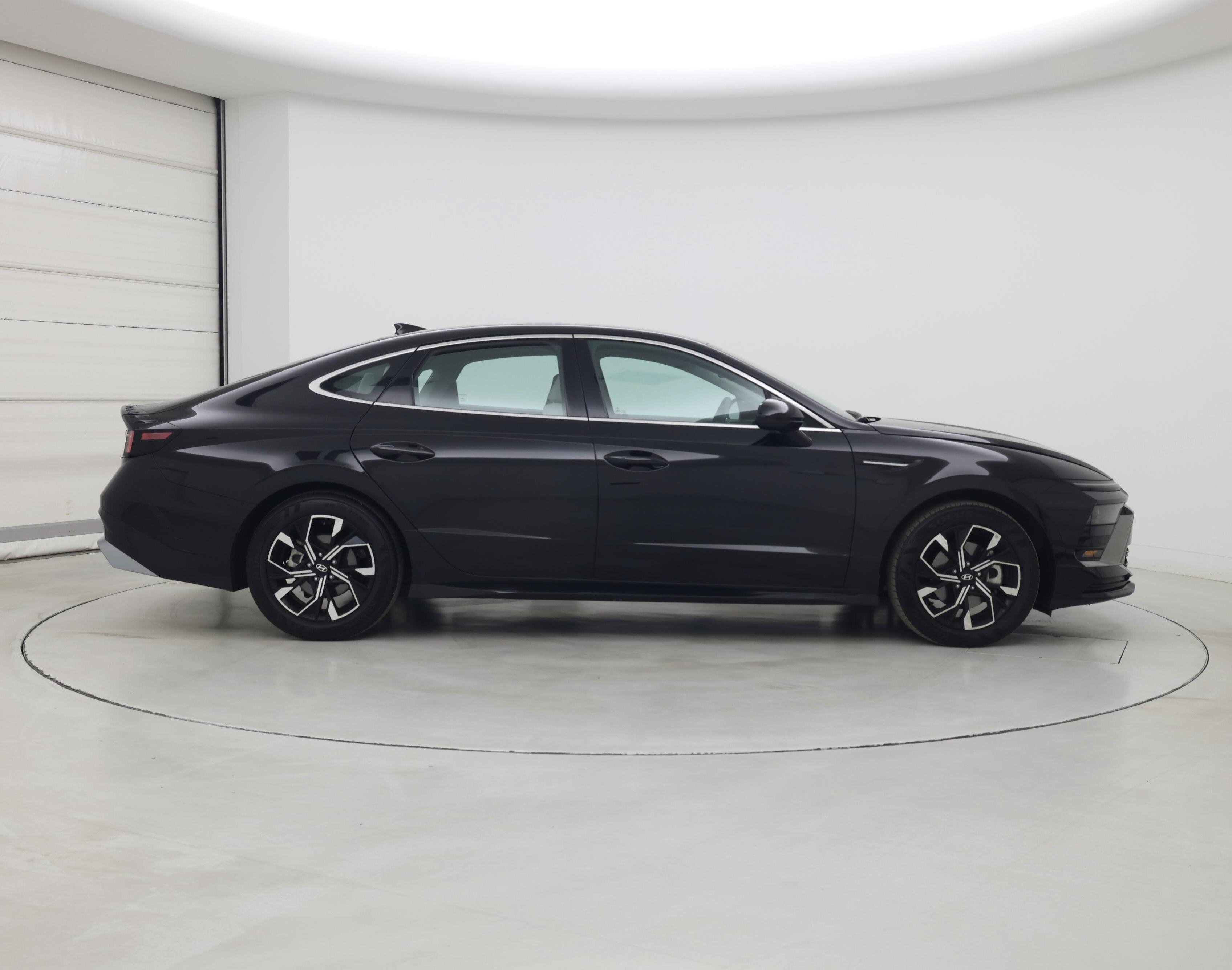 Thumbnail: 2025 Hyundai Sonata - 7