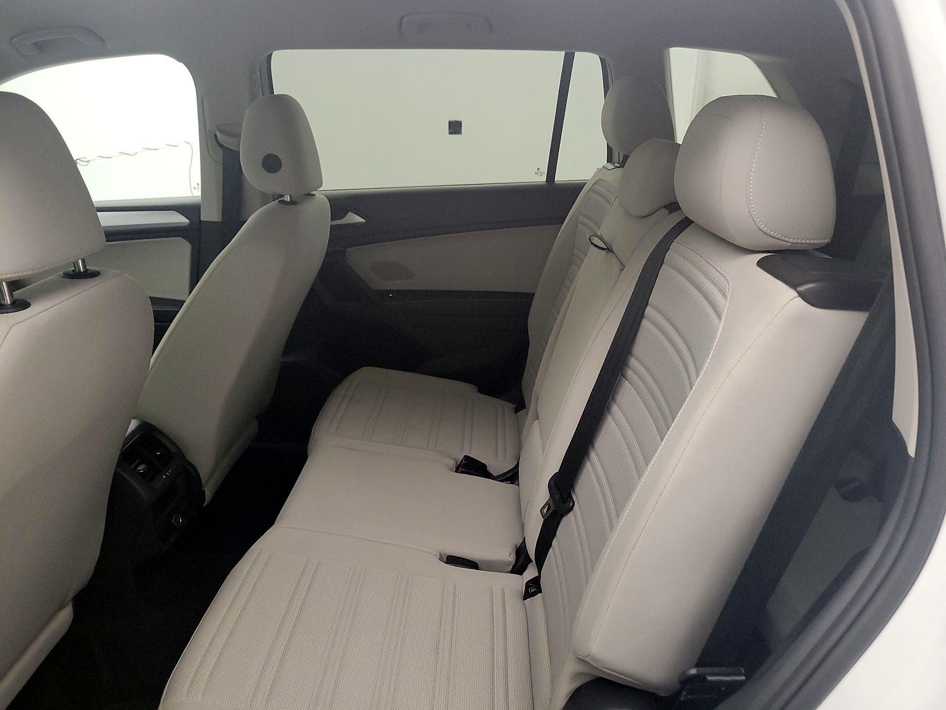 Thumbnail: 2024 Volkswagen Tiguan - 19