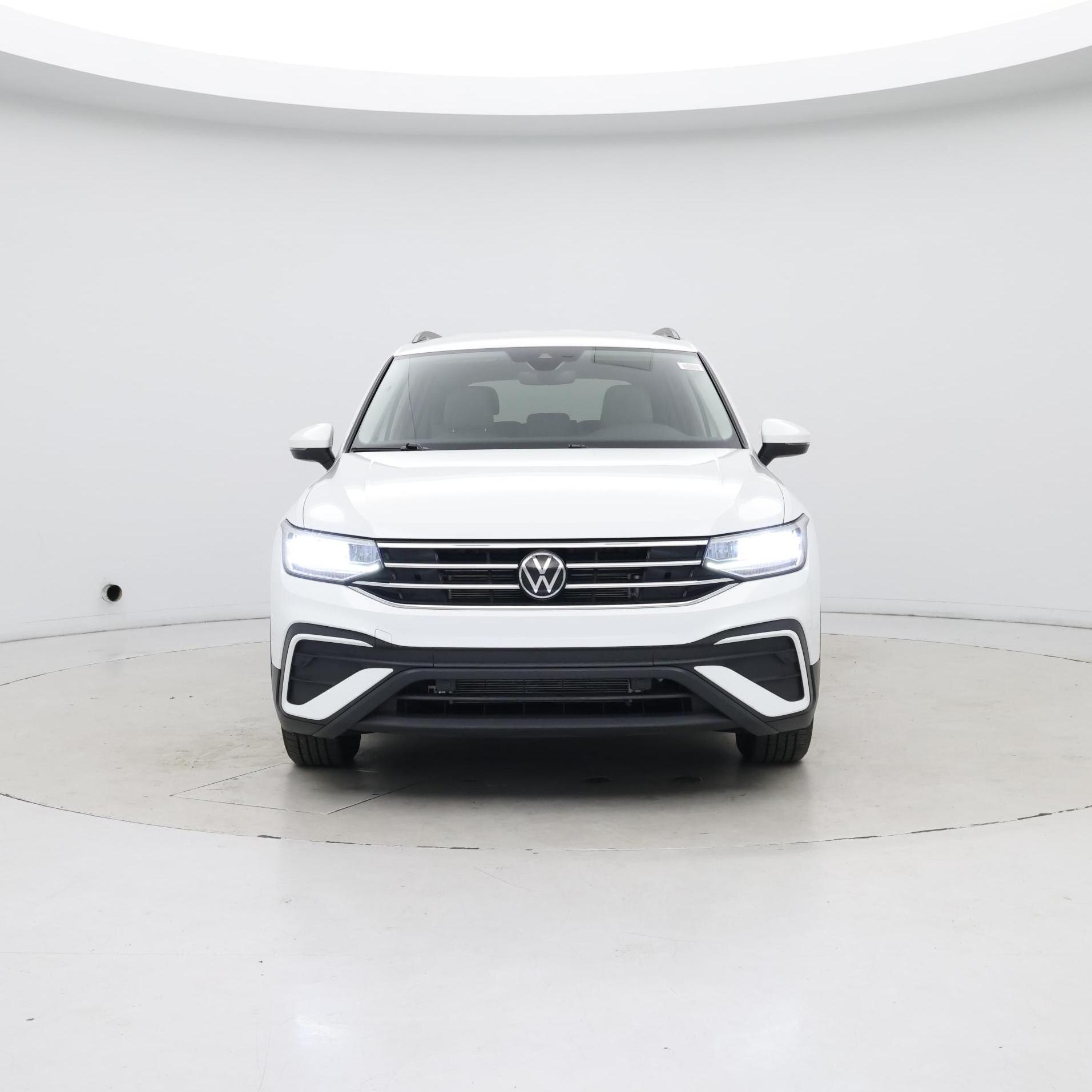 Thumbnail: 2024 Volkswagen Tiguan - 5