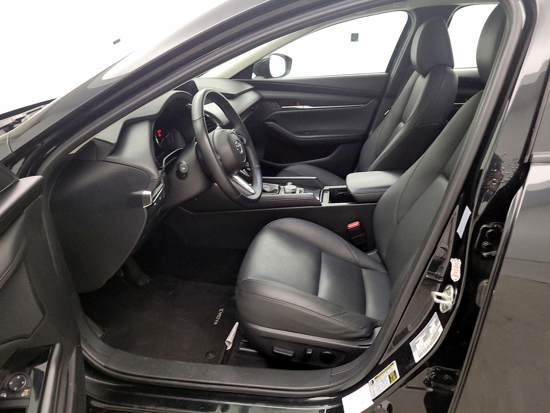 Thumbnail: 2025 Mazda Mazda3 - 11