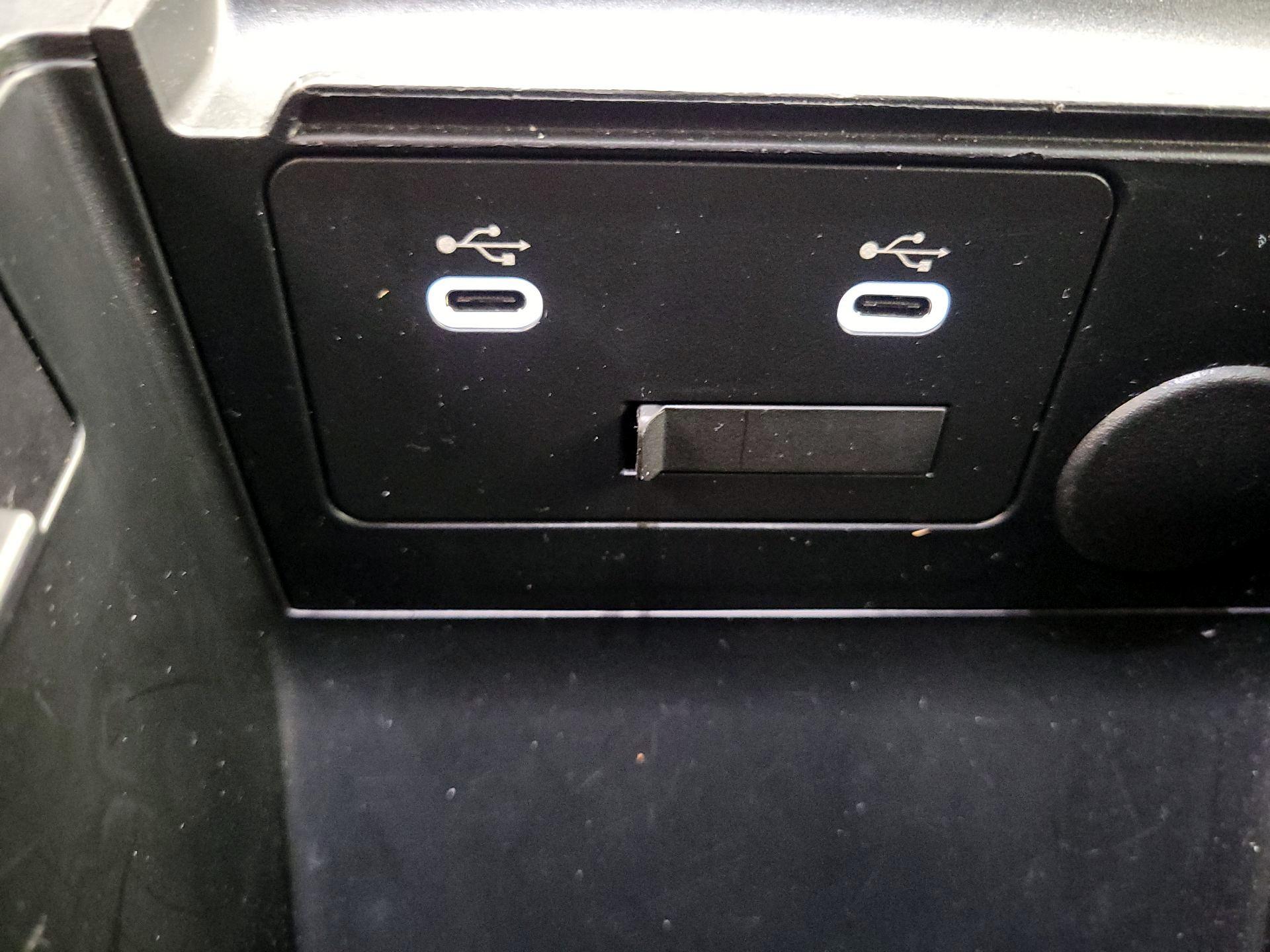 Thumbnail: 2025 Mazda Mazda3 - 18