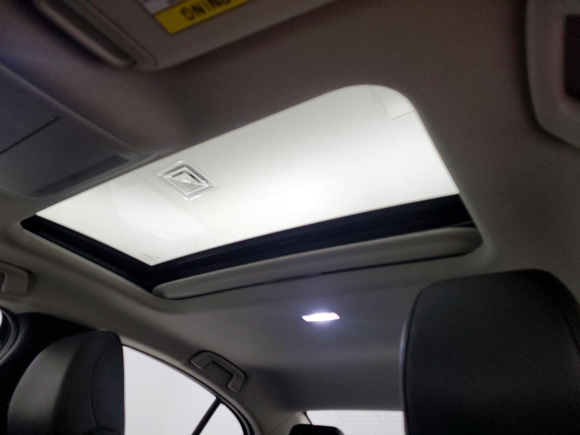 Thumbnail: 2025 Mazda Mazda3 - 19