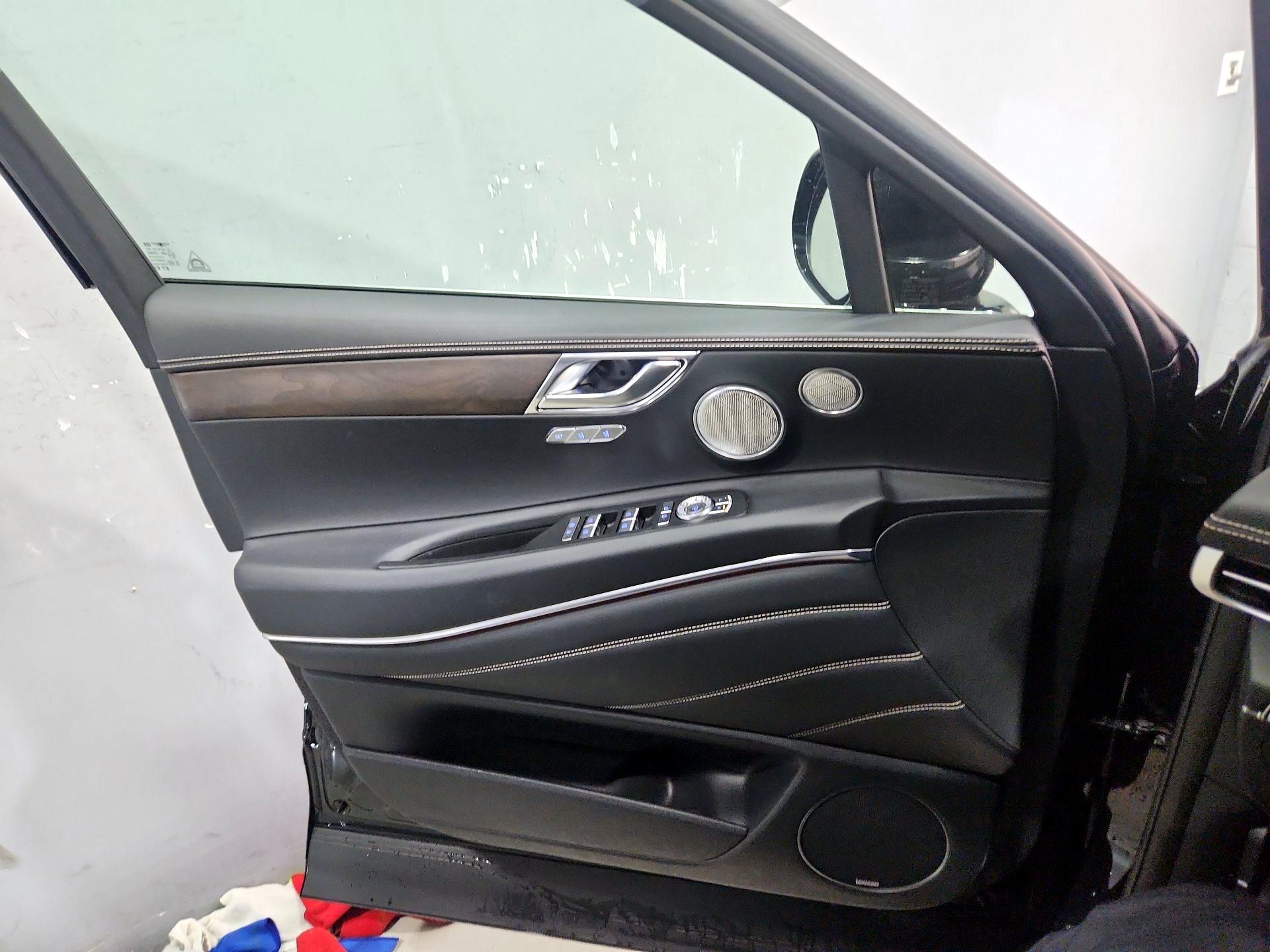 Thumbnail: 2024 Genesis GV80 - 12