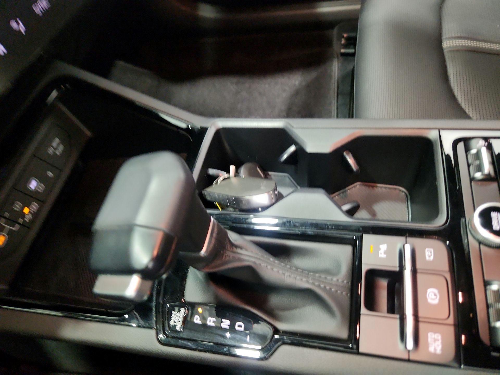 Thumbnail: 2025 Kia K5 - 17