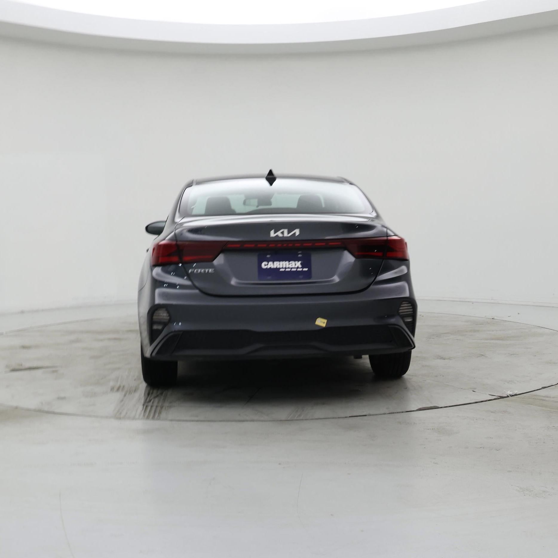 Thumbnail: 2024 Kia Forte - 6