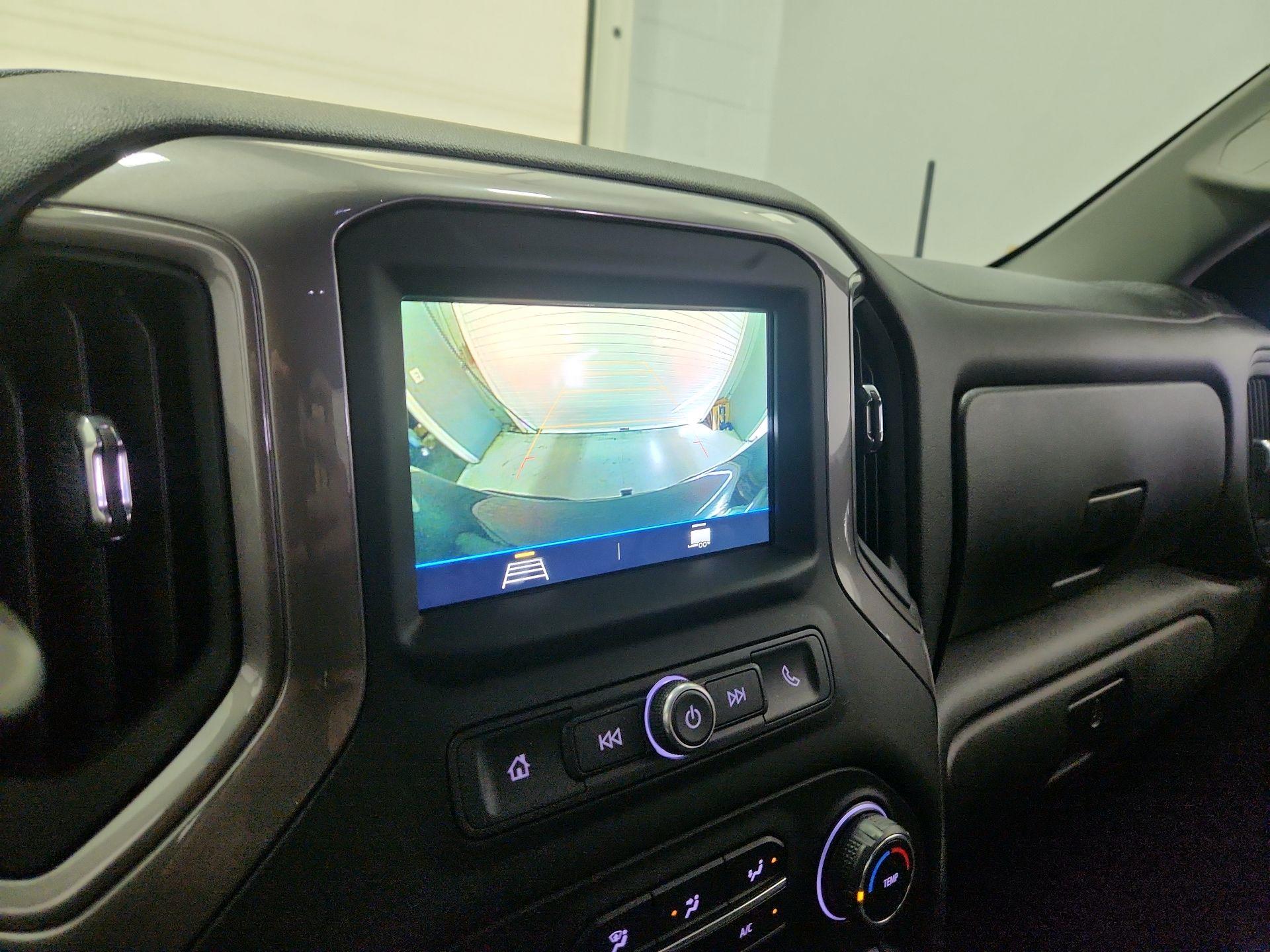 Thumbnail: 2019 Chevrolet Silverado 1500 - 14