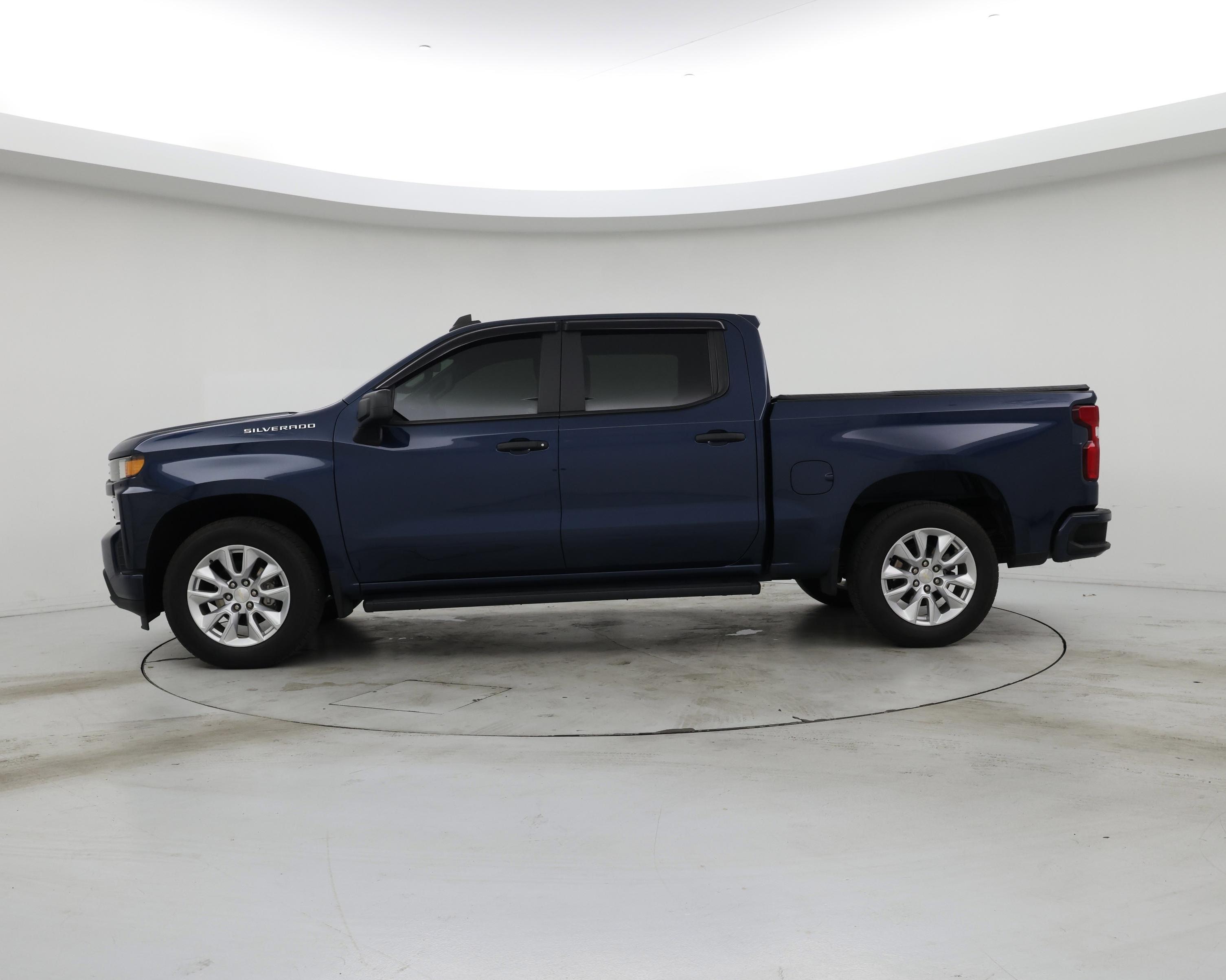 Thumbnail: 2019 Chevrolet Silverado 1500 - 3