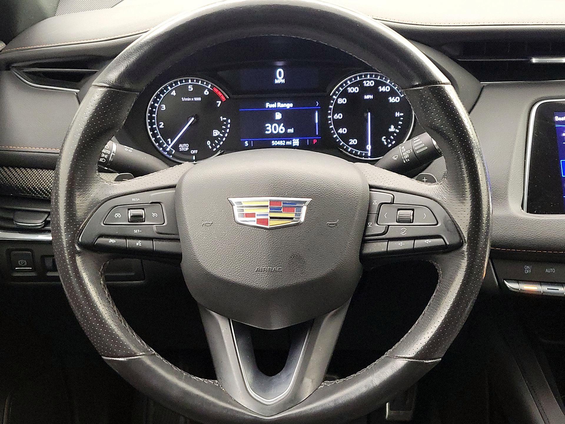 Thumbnail: 2019 Cadillac XT4 - 10